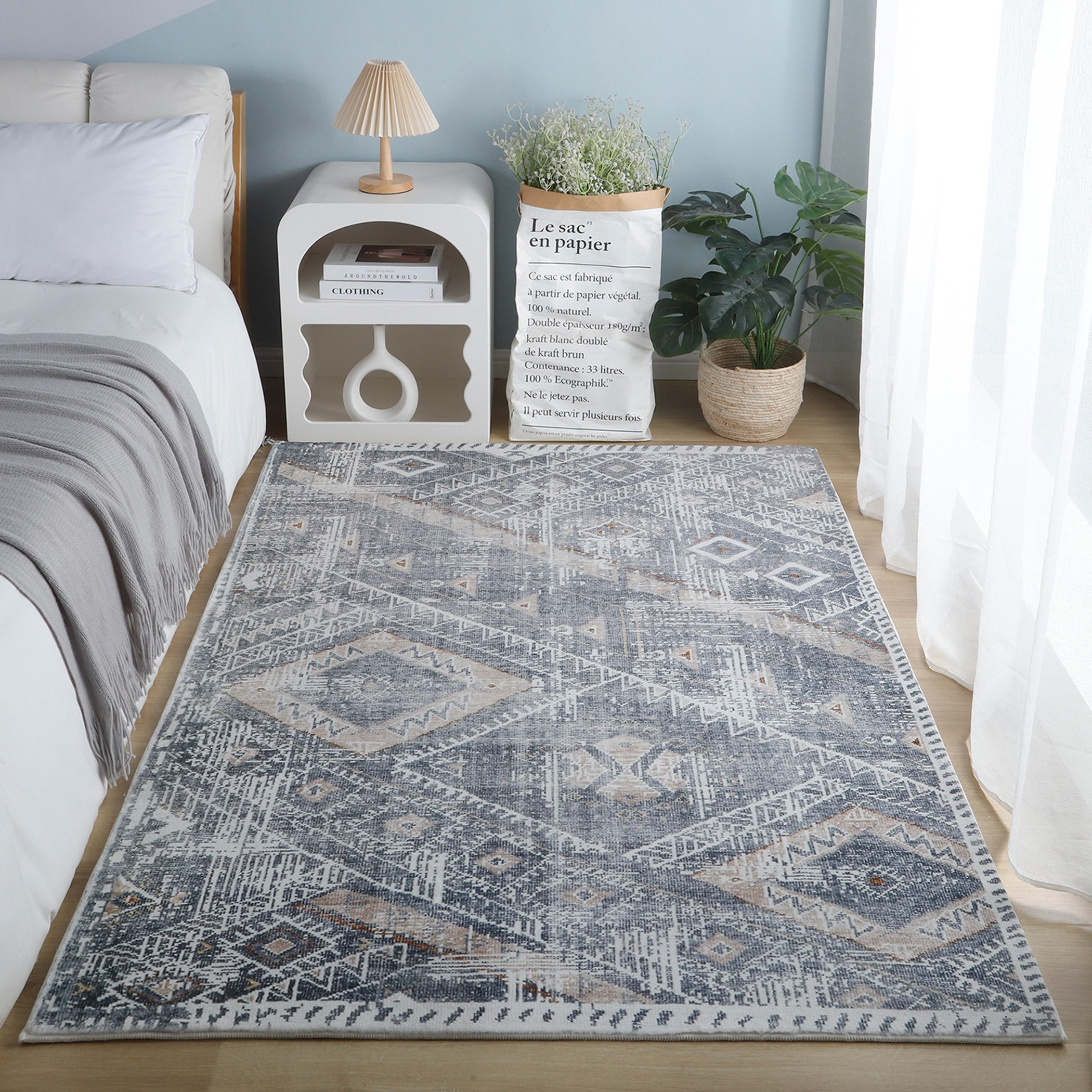 سجادة فرو ناعمة بطبعات من ميلان - 120x170 سم-hbxdecorandfurnishings-floorcoverings-rugs-image-1