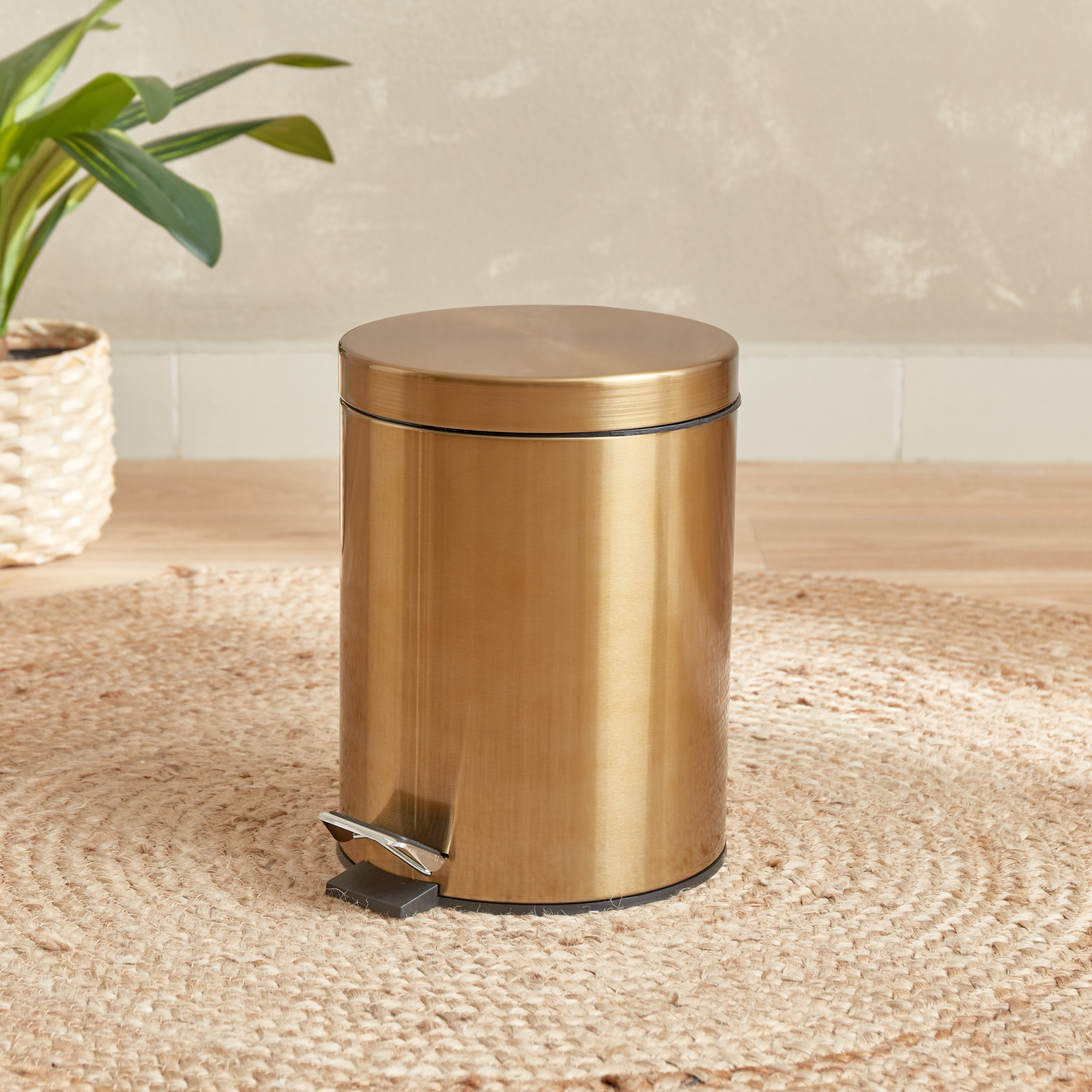 سلّة نفايات ستانلس ستيل بدواسة من نوفا - 5 لتر-hbxhomeware-hbxbathroom-image-1