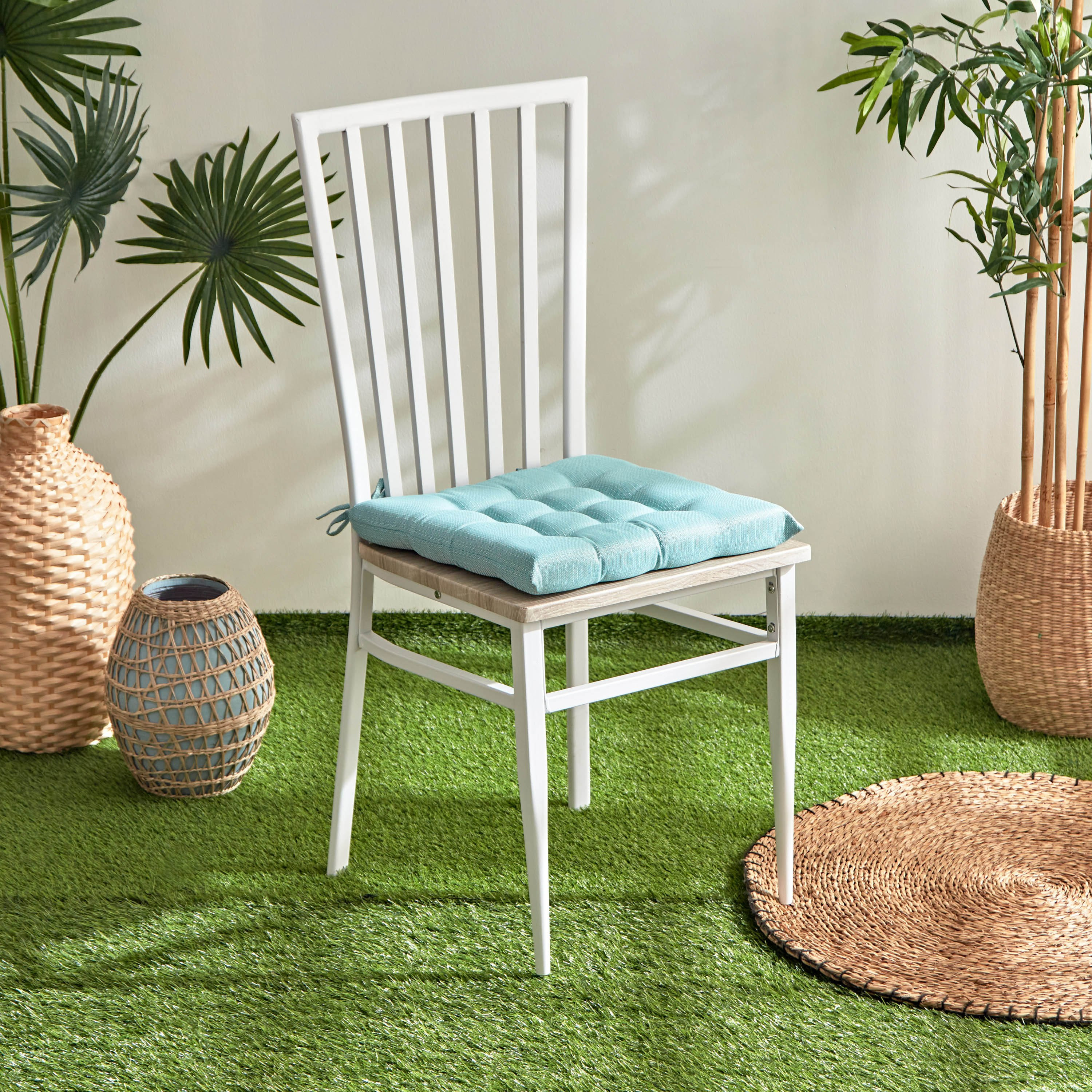 Outdoor chair shop pad cushions