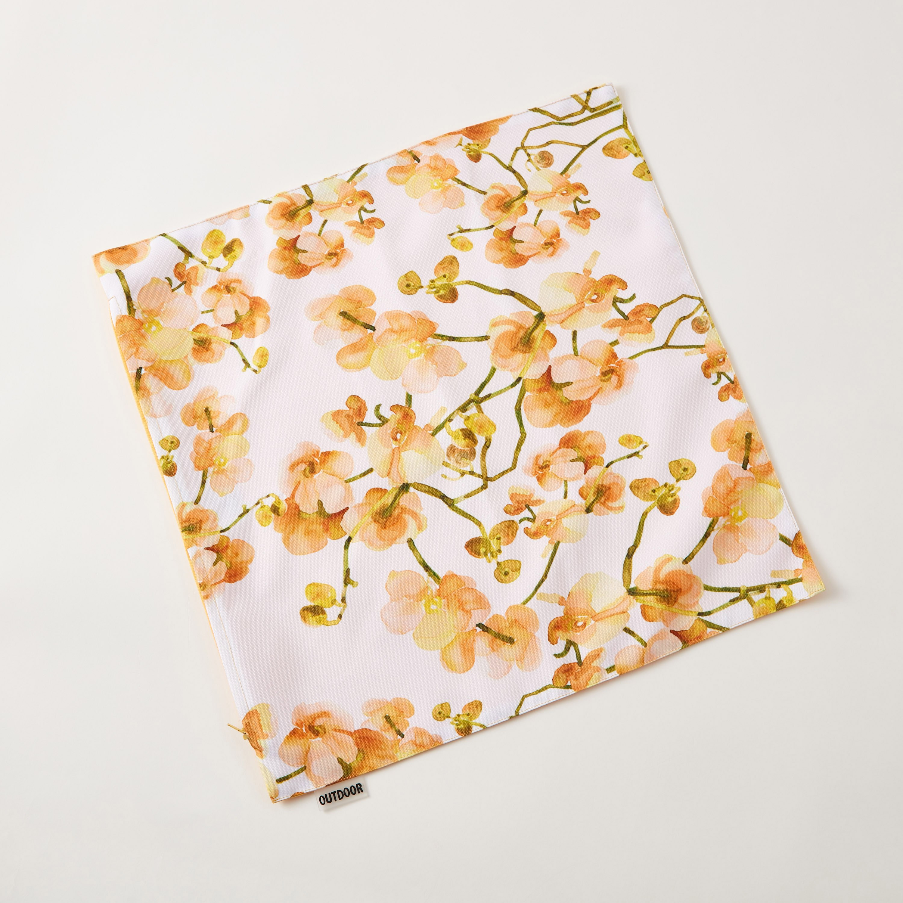 غطاء وسادة للمساحات الخارجية بطبعات من تشيري بلوسوم - 45x45 سم-hbxhomeware-cushionsandcovers-cushioncovers-image-5