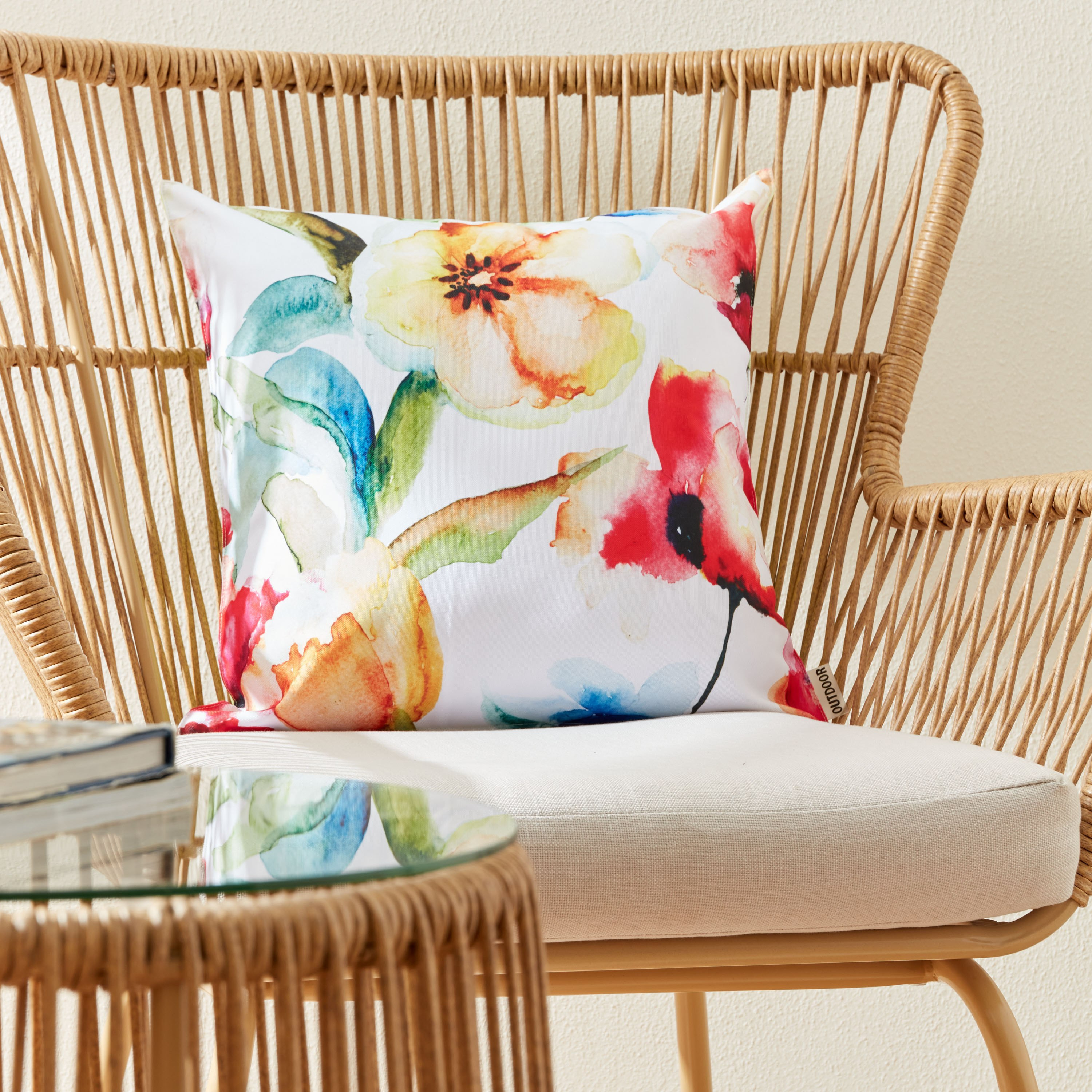 Flower deals print cushions