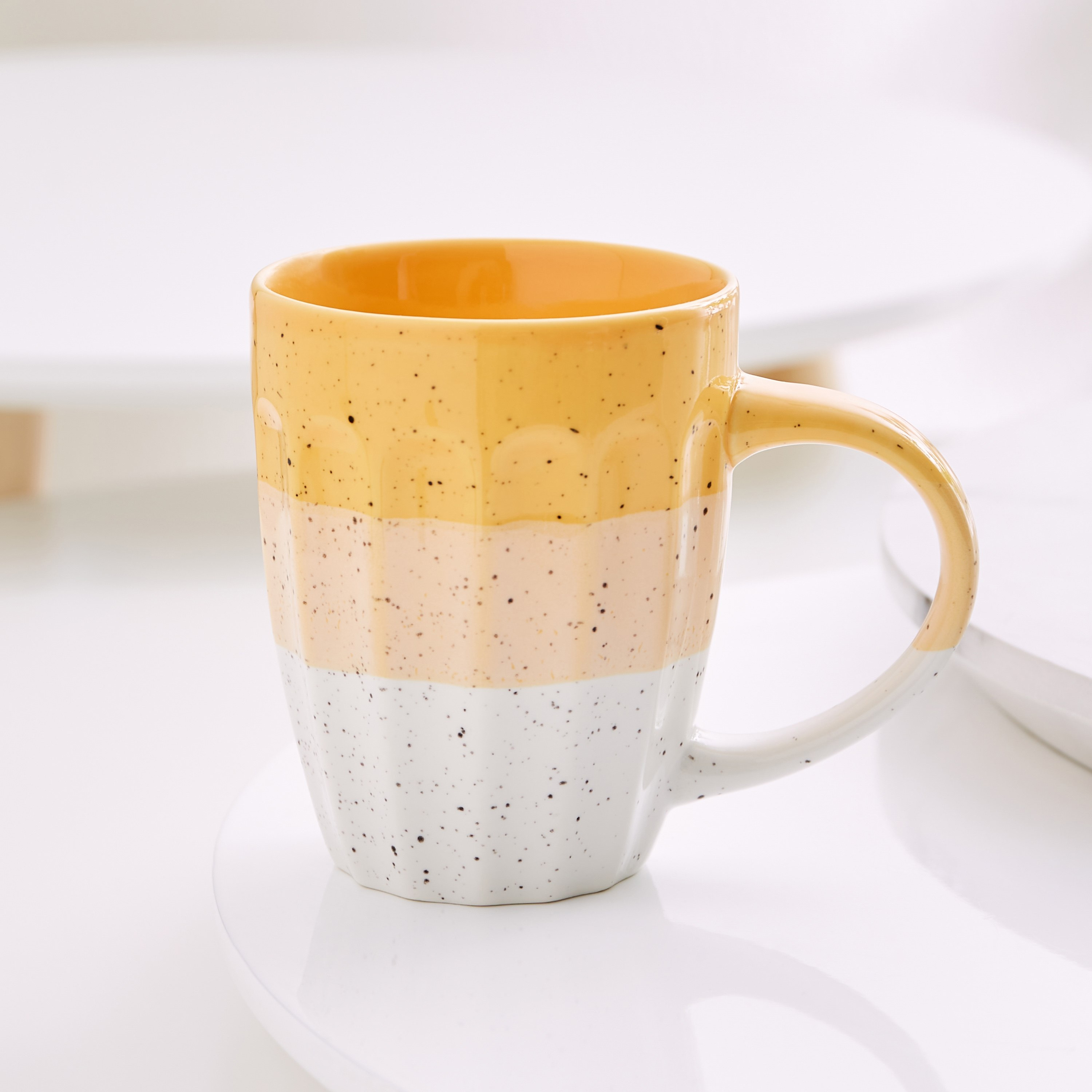 مج سيراميك منقوش من جالكسيا - 320 مل-hbxhomeware-diningandtabletop-coffeeandteasets-image-1