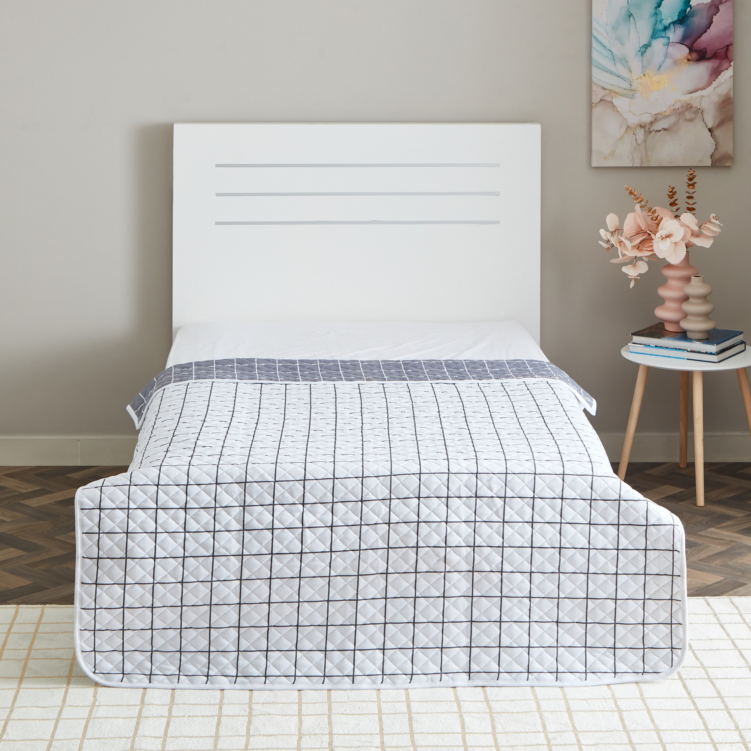 مفرش سرير جيرسي مزدوج بطبعات كاروهات من سوبر سوفت - 150x200 سم-hbxdecorandfurnishings-bedding-bedspreadsandquilts-image-2