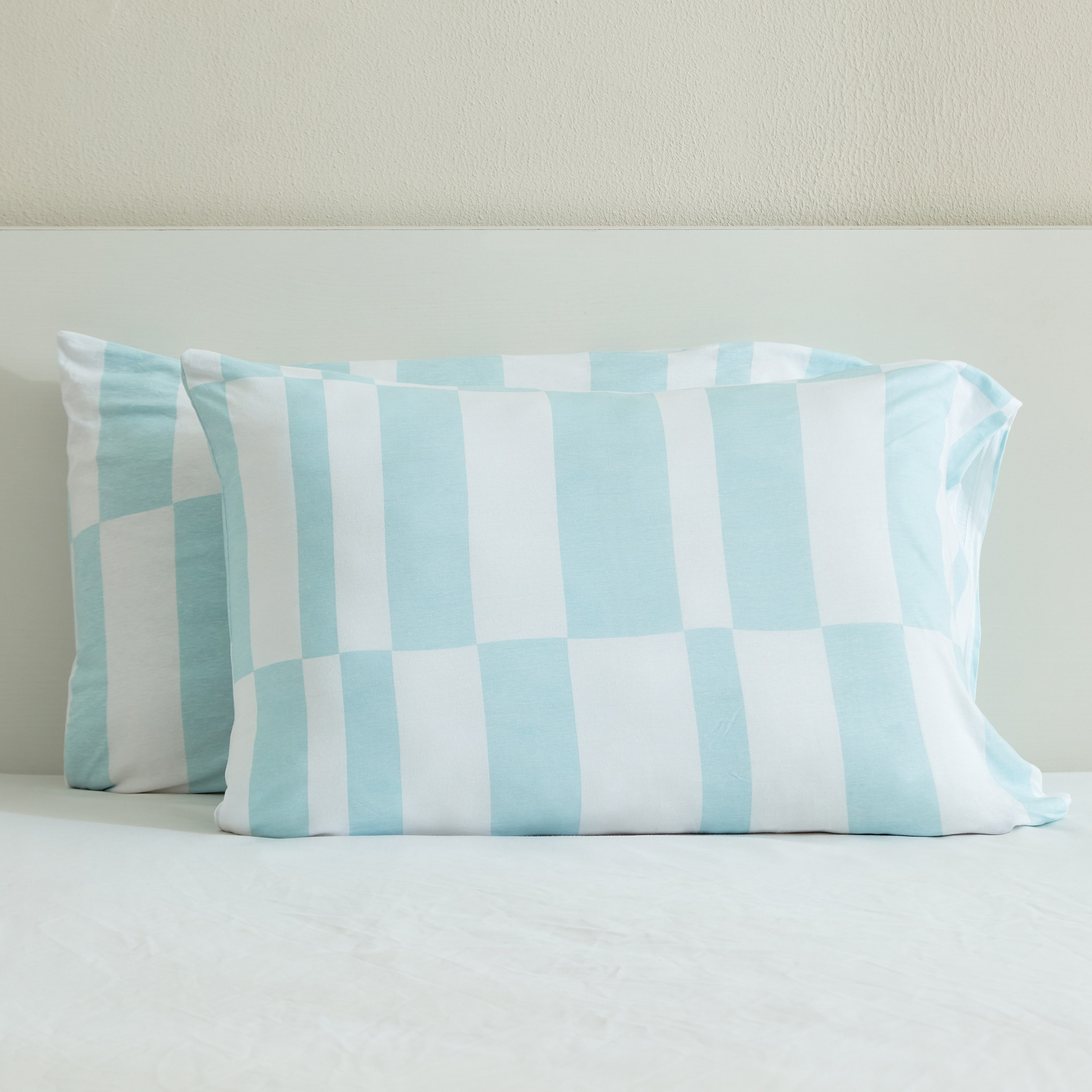 طقم غطاء وسادة جيرسي يستخدم على الوجهين قطعتين بطبعات من سوبر سوفت - 50x75 سم-hbxhomeware-hbxbedroom-image-2