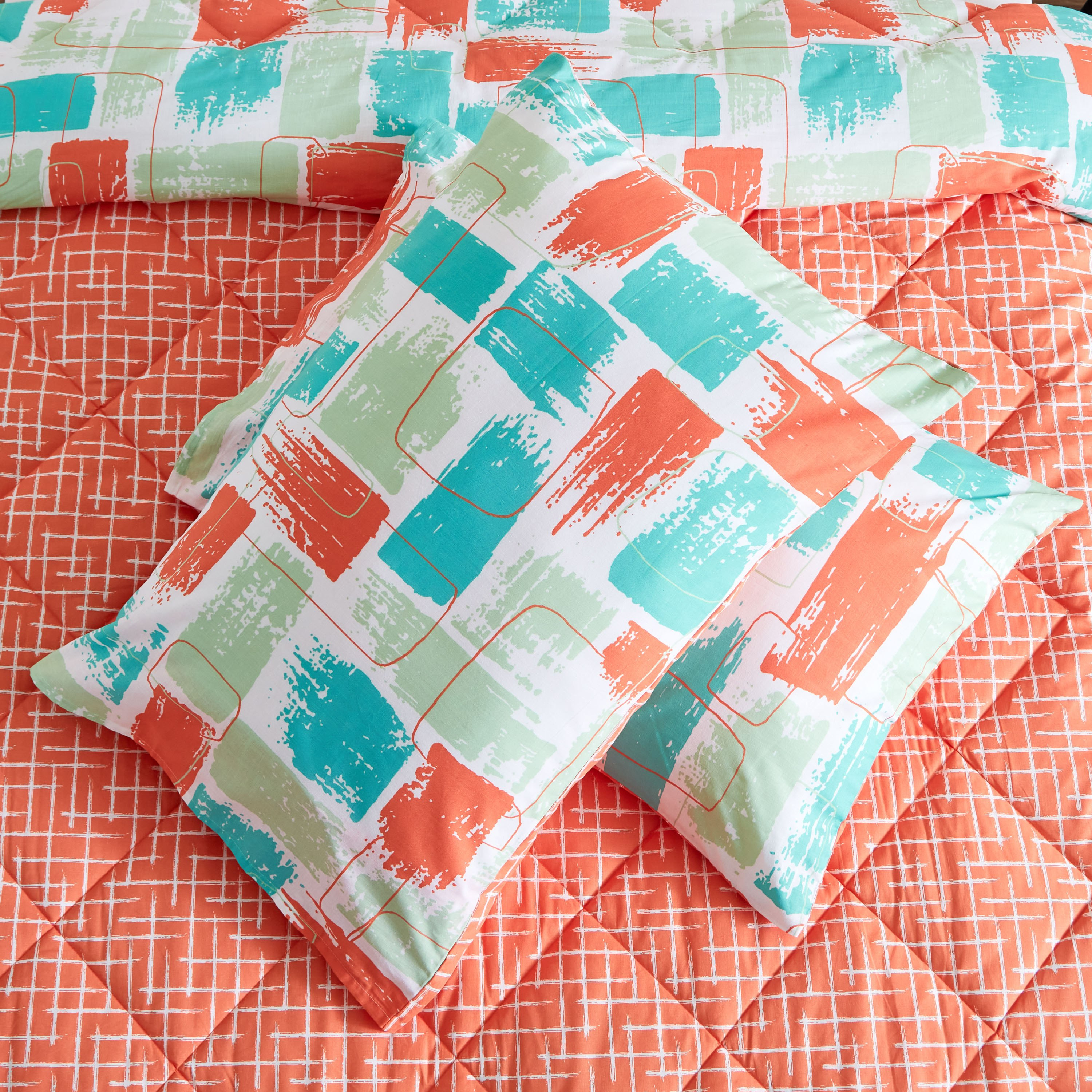 طقم لحاف قطني مزدوج على الوجهين بطبعات تجريدية 3 قطع من زايلا - 160x220 سم-hbxhomeware-hbxdecorandfurnishings-image-4
