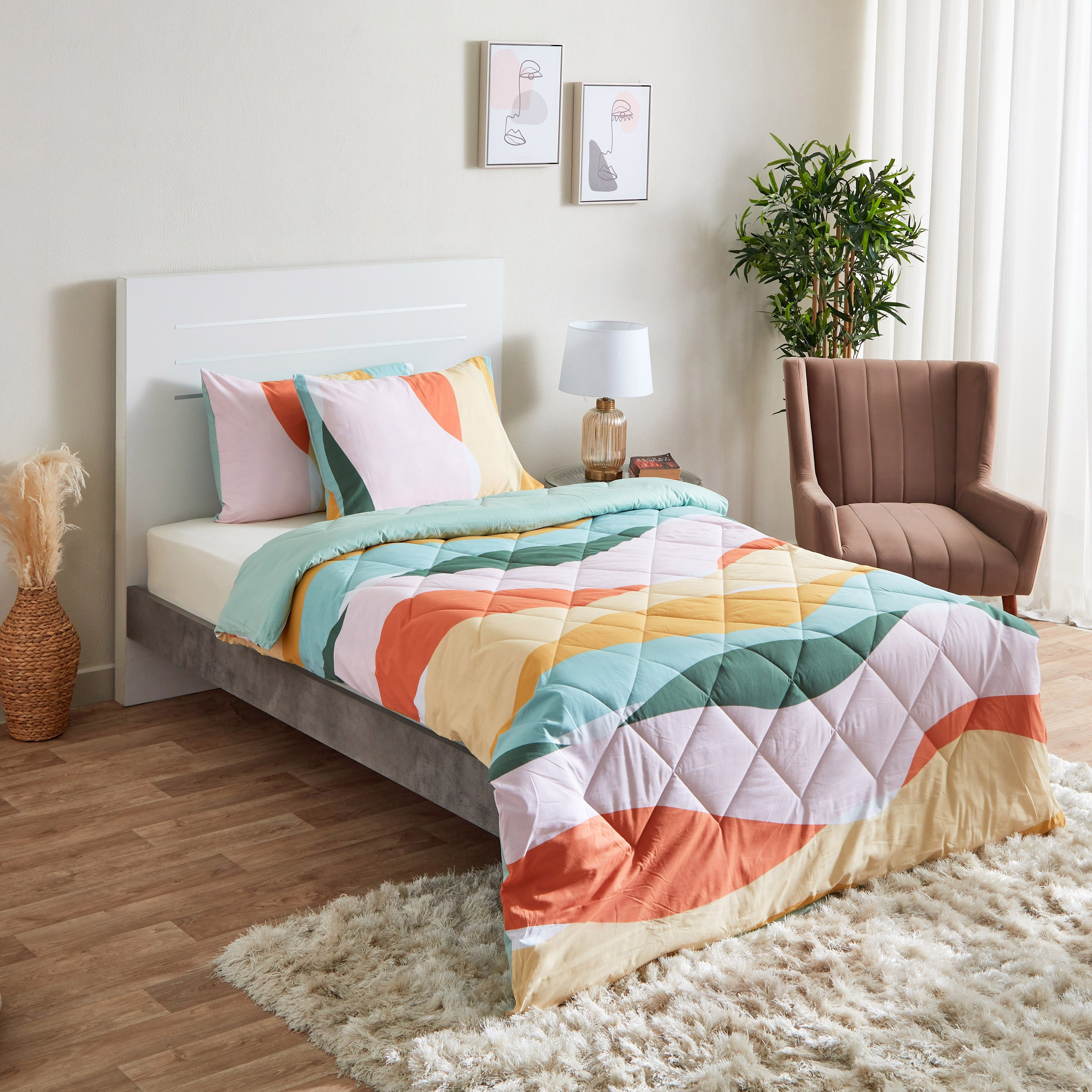 طقم لحاف مزدوج قطني على الوجهين 3 قطع بطبعات موجات متعددة من زايلا - 160x220 سم-hbxhomeware-hbxdecorandfurnishings-image-1