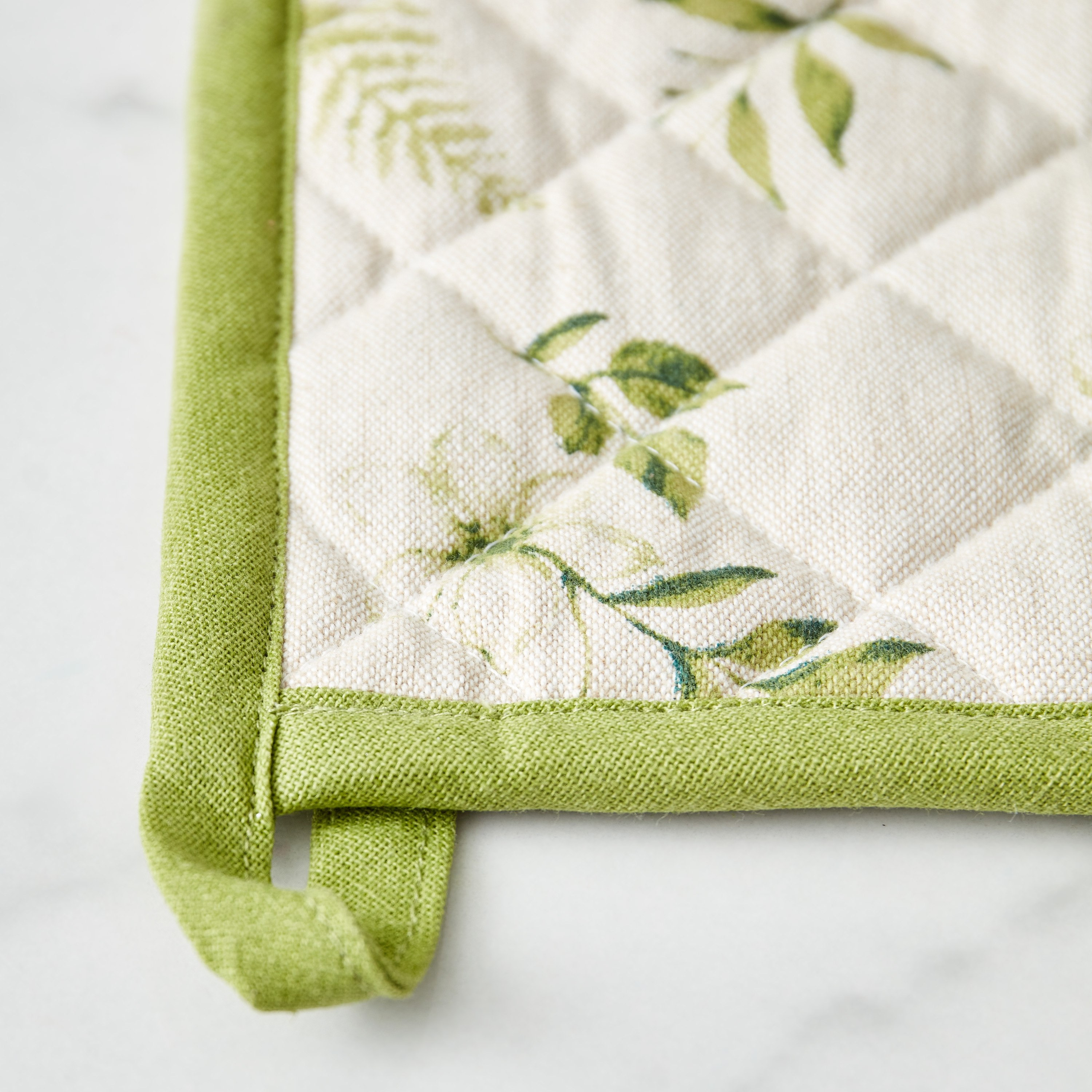 حامل وعاء نباتات افيريل بوتانيك من بايتون - 20x20 سم-hbxhomeware-kitchenware-kitchenlinens-image-3