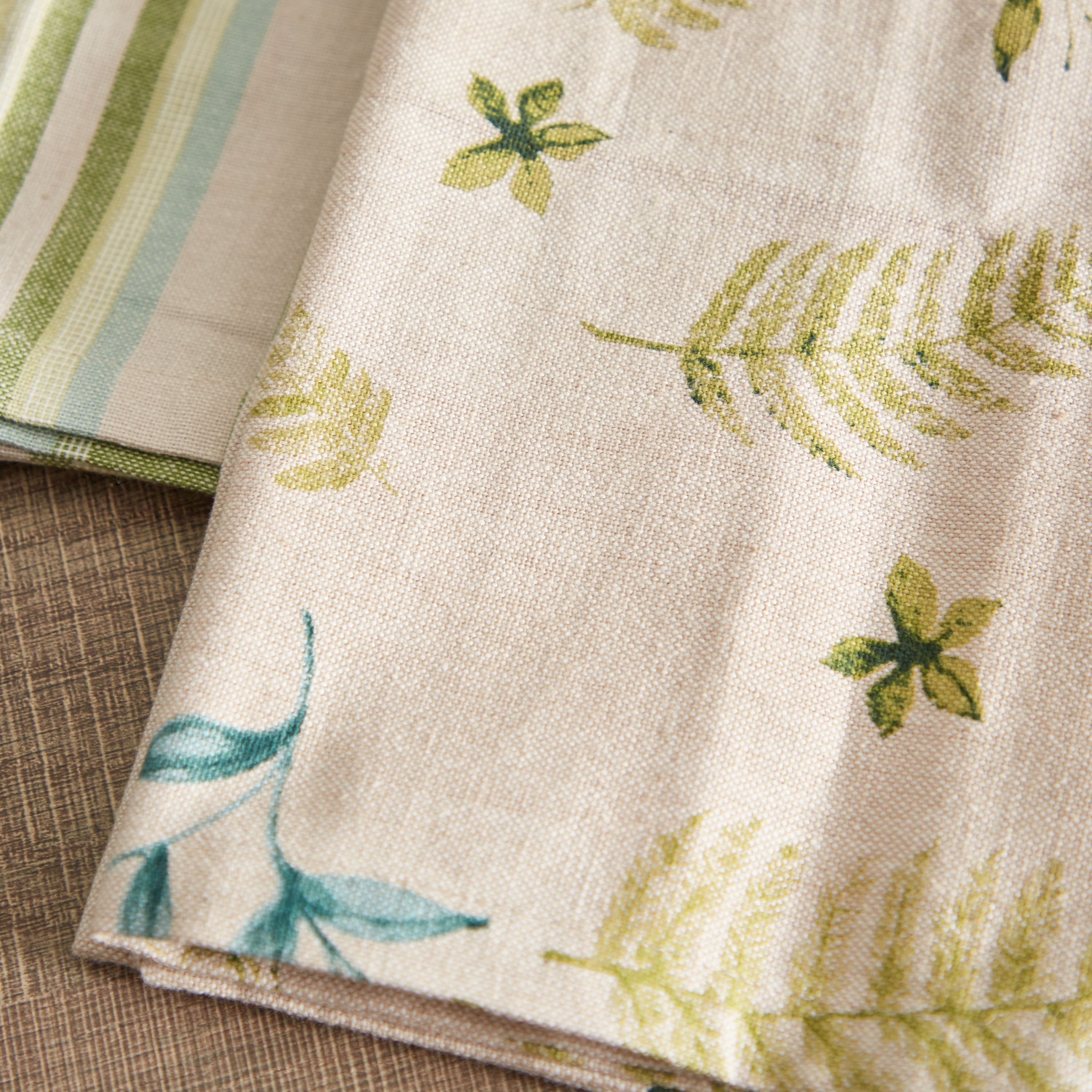 طقم مناديل طاولة أفريل بوتانيك قطعتين من بايتون- 40x40 سم-hbxdecorandfurnishings-homefurnishings-tablelinens-image-2