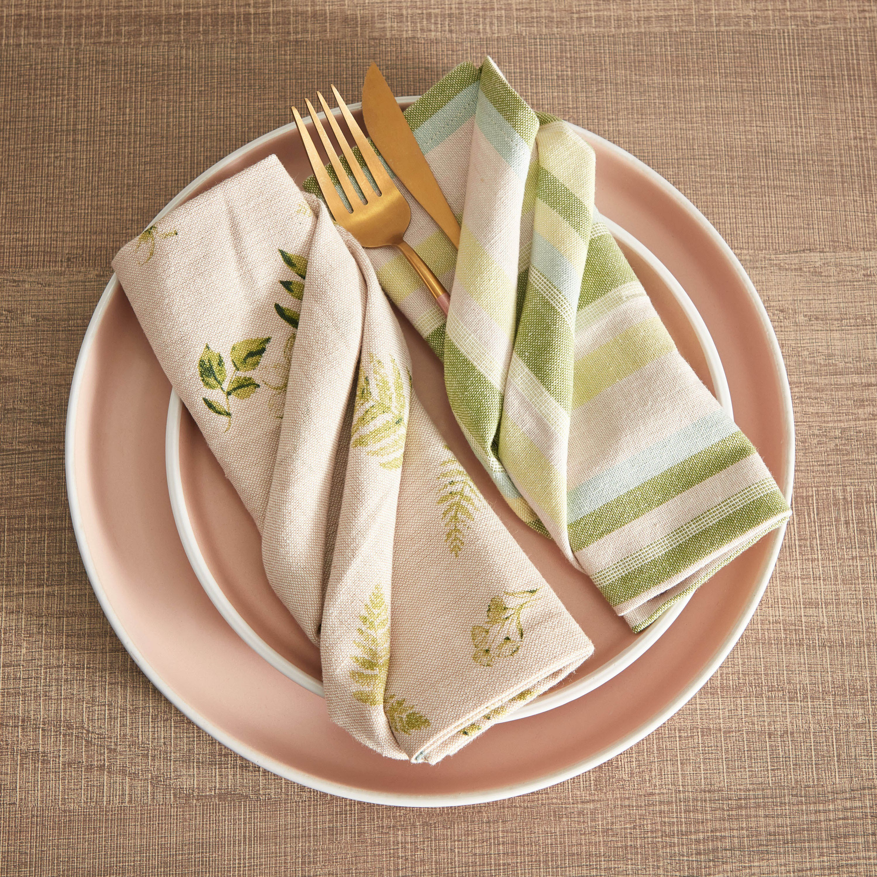طقم مناديل طاولة أفريل بوتانيك قطعتين من بايتون- 40x40 سم-hbxdecorandfurnishings-homefurnishings-tablelinens-image-3