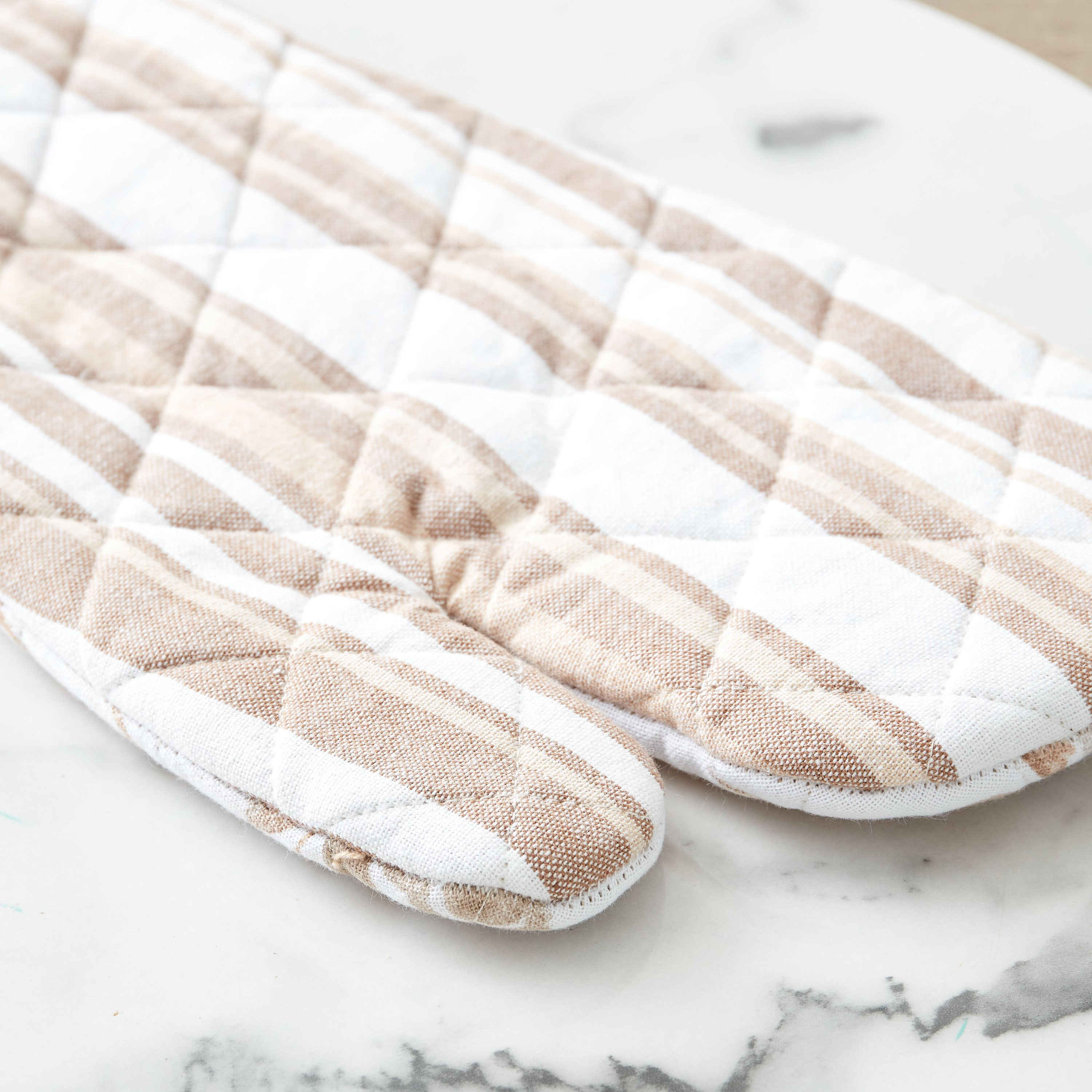 Harley Sianna Paisley Oven Mitten - 17x33 cm-hbxhomeware-kitchenware-kitchenlinens-image-4