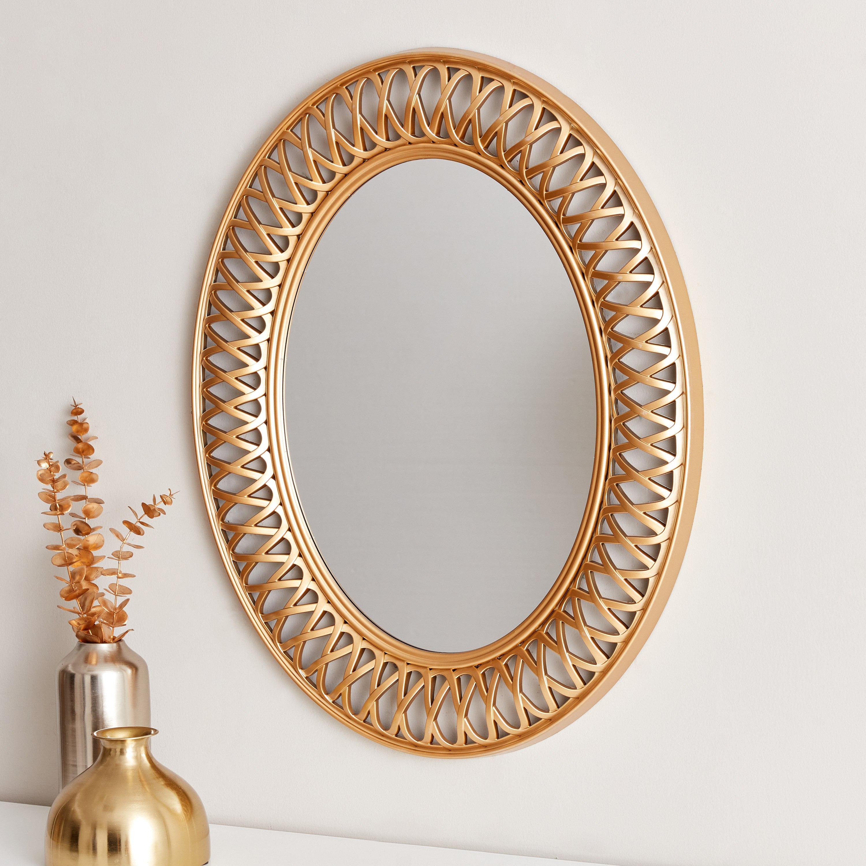 مرآة حائط بيضاوية مودرنين من هايلي - 60x4x76 سم-hbxhomeware-hbxdecorandfurnishings-image-2