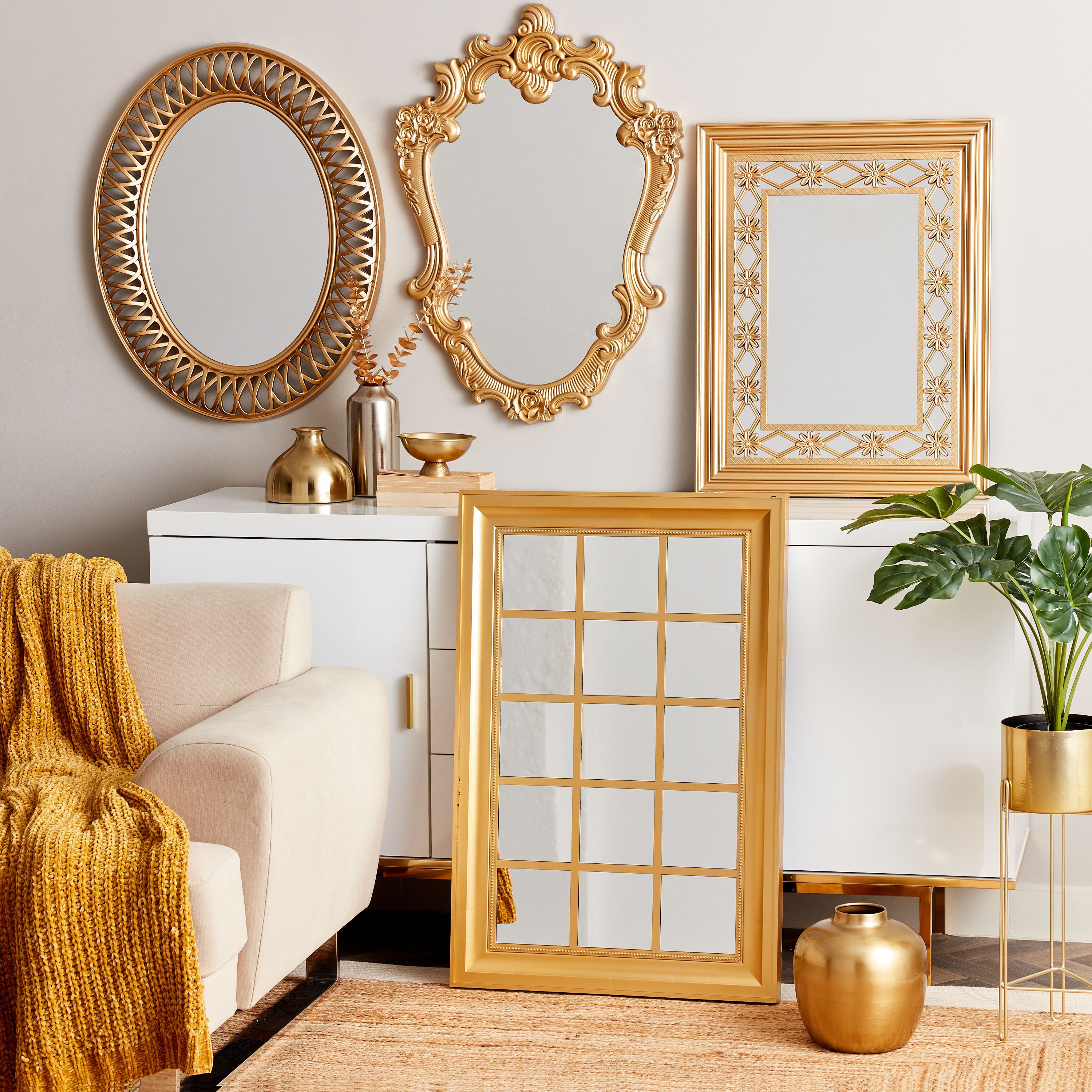 مرآة حائط بيضاوية مودرنين من هايلي - 60x4x76 سم-hbxhomeware-hbxdecorandfurnishings-image-4