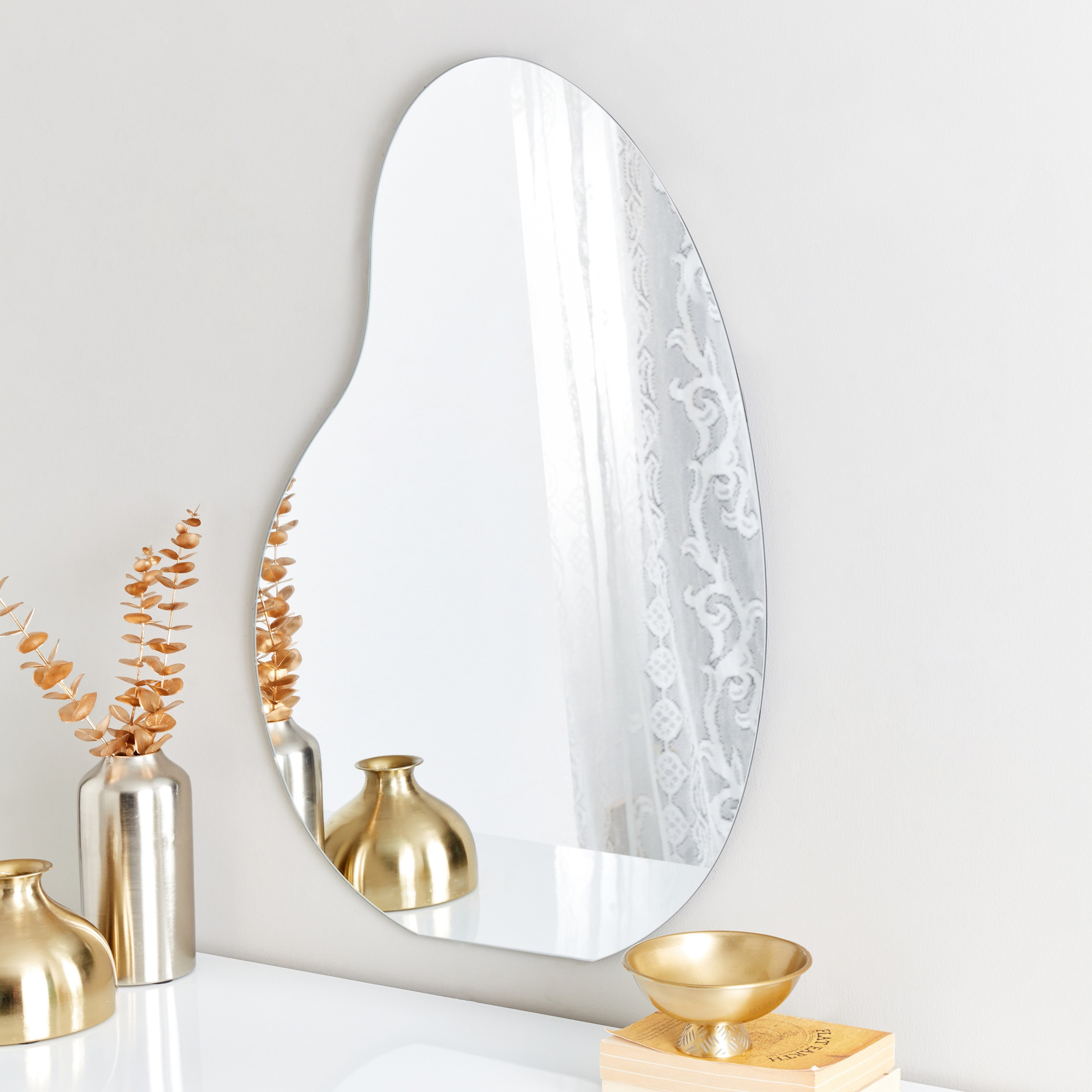 مرآة حائط بدون إطار مودرن من هايلي - 60x0.5x80 سم-hbxhomeware-hbxdecorandfurnishings-image-1