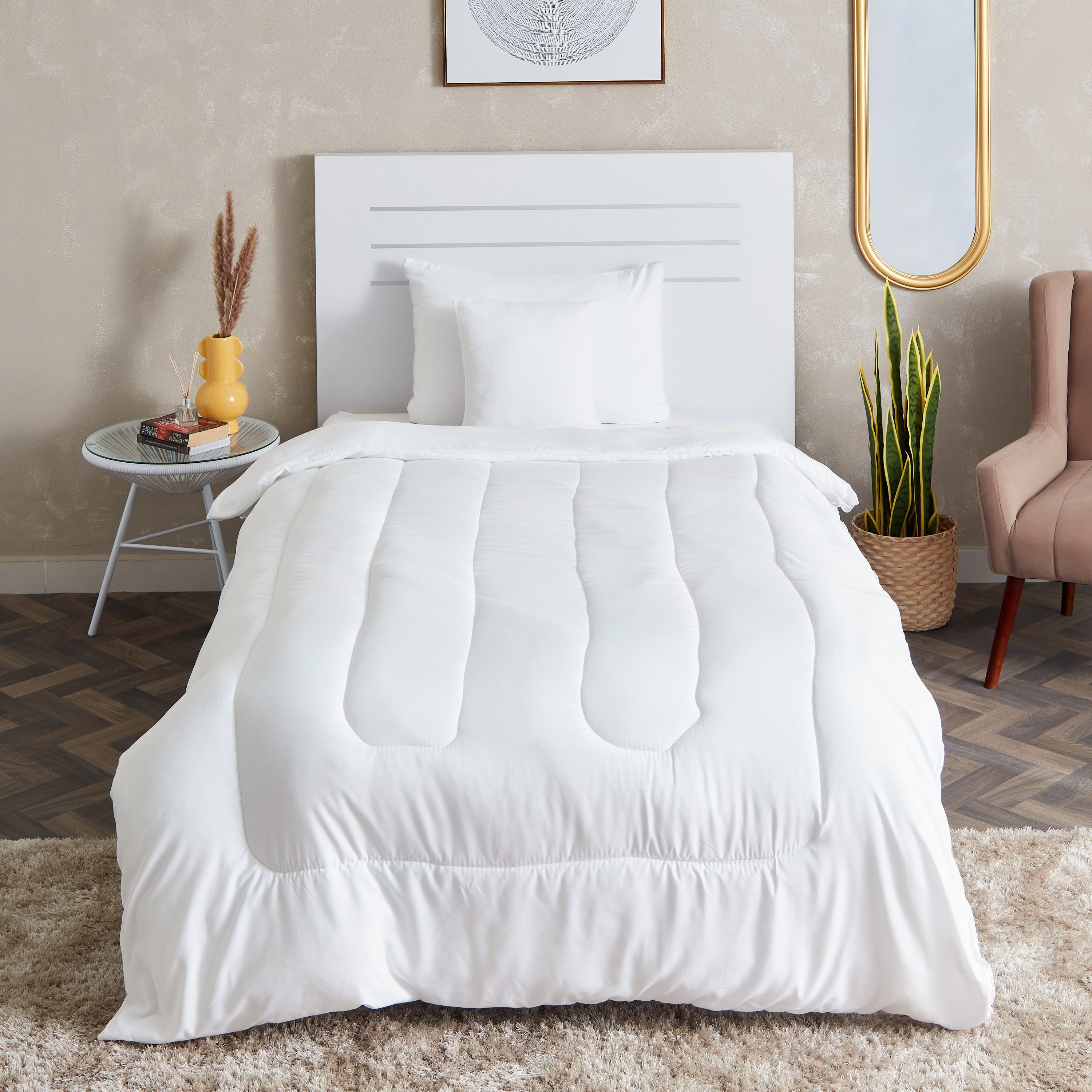 طقم لحاف مزدوج مايكروفايبر 4 قطع من أندورا - 220x160 سم-hbxhomeware-hbxdecorandfurnishings-image-2