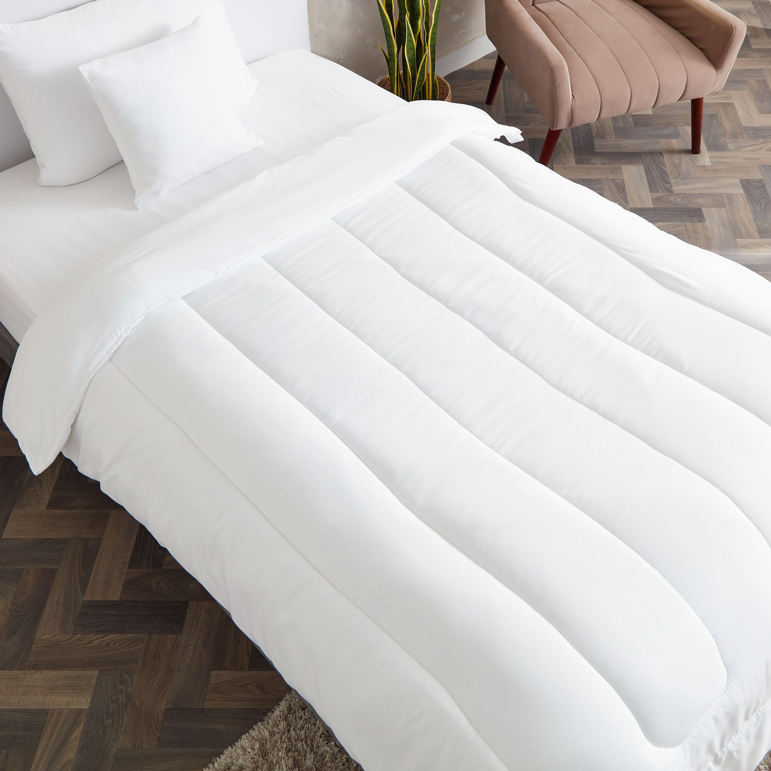 طقم لحاف مزدوج مايكروفايبر 4 قطع من أندورا - 220x160 سم-hbxhomeware-hbxdecorandfurnishings-image-3