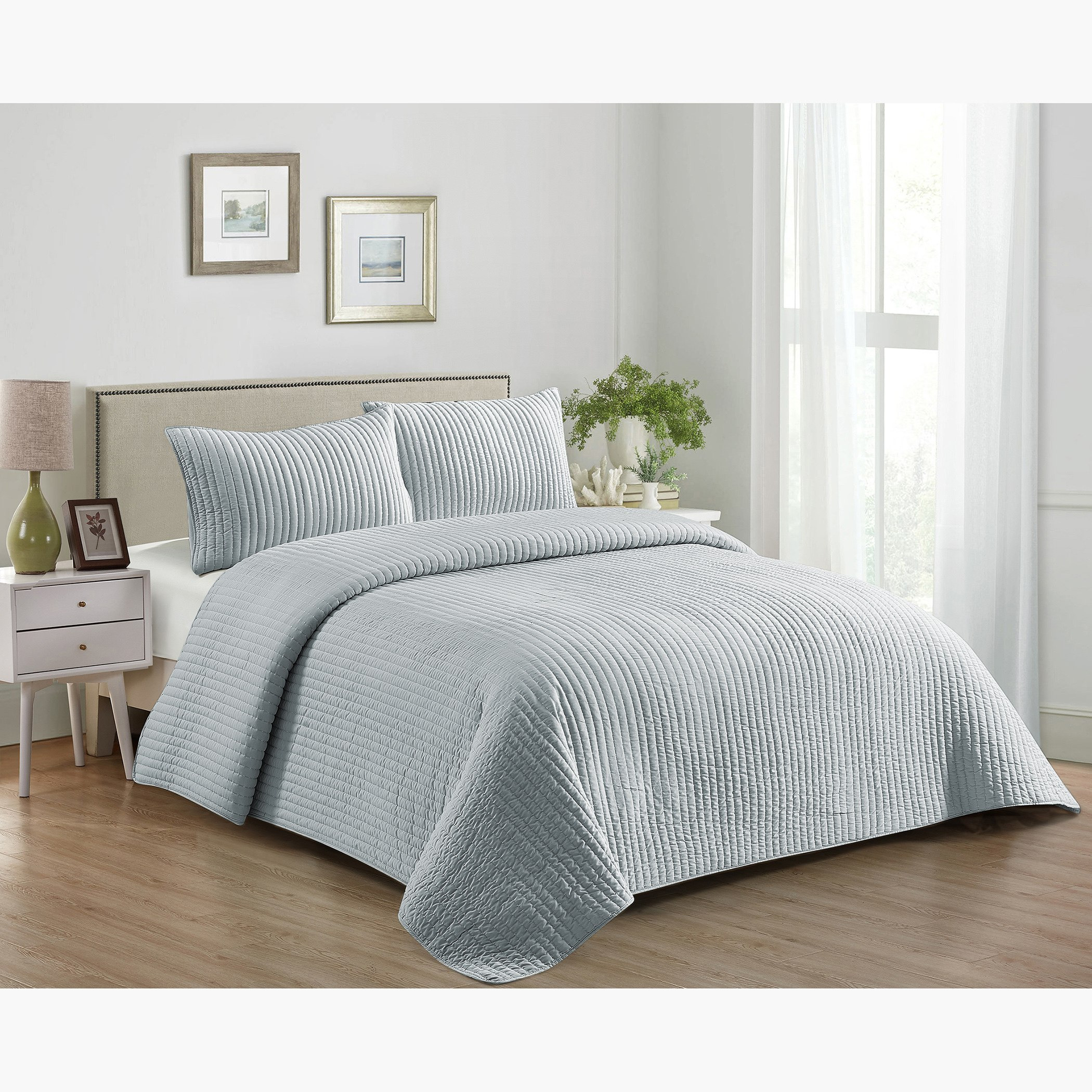 طقم مفرش سرير مزدوج مغسول من الألياف الدقيقة 3 قطع من أبريستي - 230x160 سم-hbxdecorandfurnishings-bedding-bedspreadsandquilts-image-1