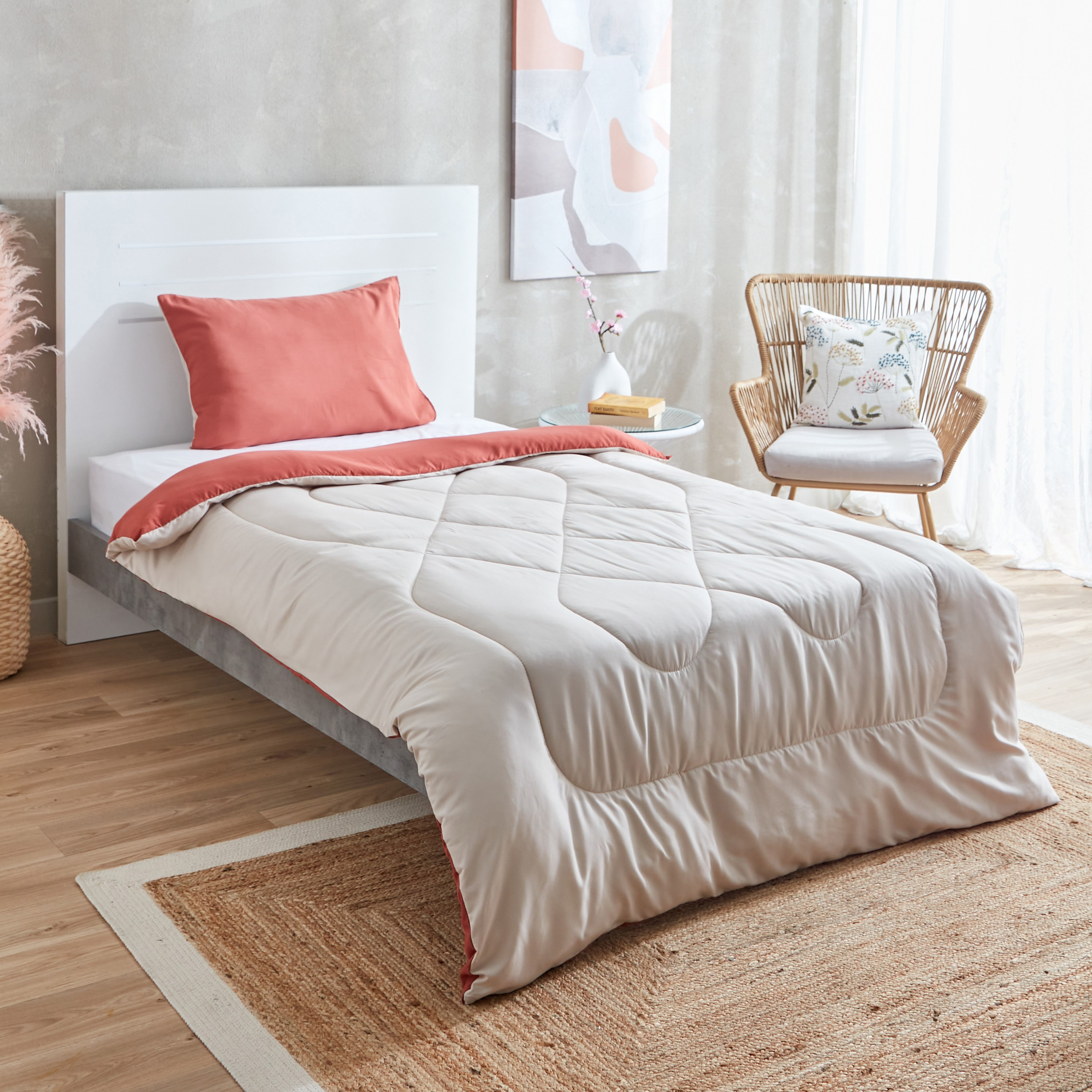 طقم لحاف مزدوج ألياف دقيقة يستخدم على الوجهين قطعتين من ديربي - 160x220 سم-hbxkidsandyouth-beddingandfurnishings-comfortersets-image-1