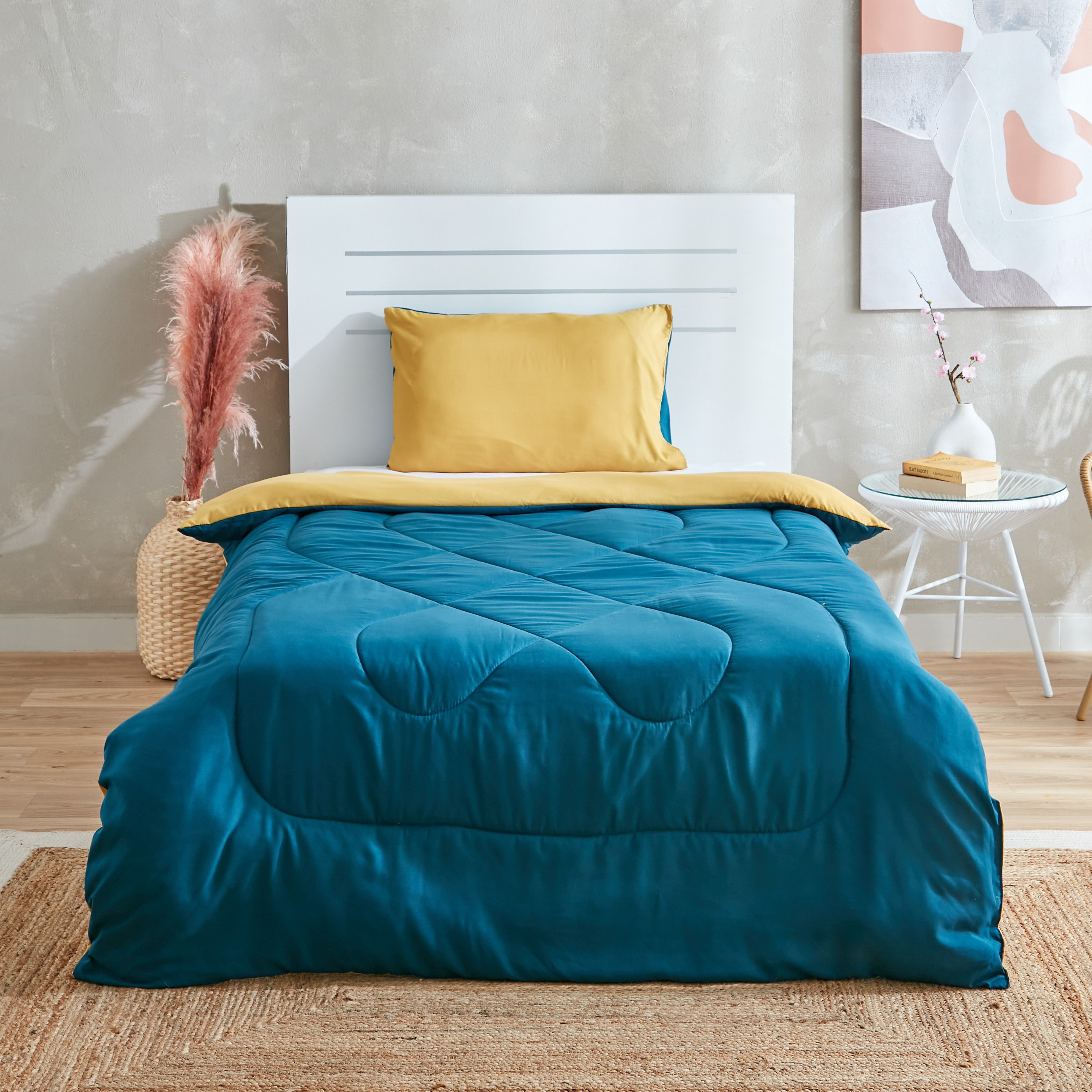طقم لحاف مزدوج ألياف دقيقة يستخدم على الوجهين قطعتين من ديربي - 160x220 سم-hbxkidsandyouth-beddingandfurnishings-comfortersets-image-2
