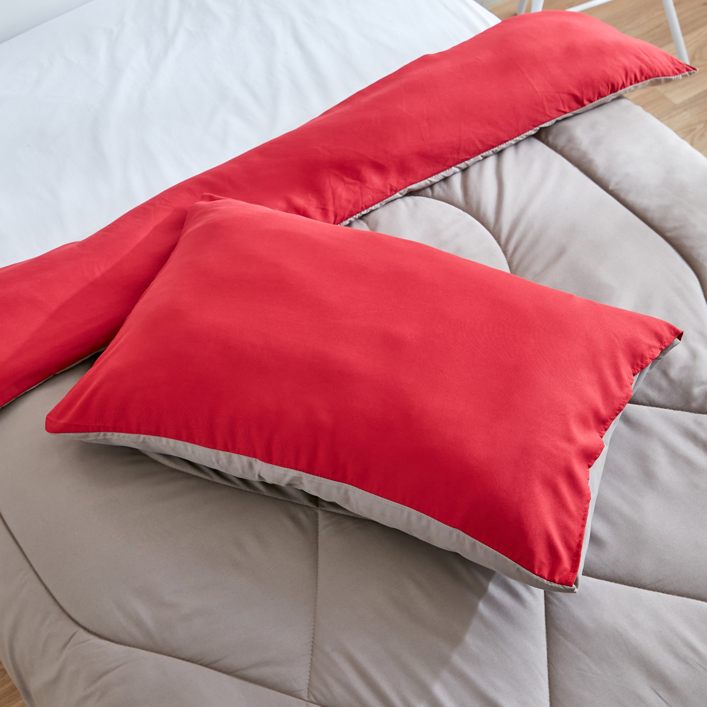 طقم لحاف مزدوج ألياف دقيقة يستخدم على الوجهين قطعتين من ديربي - 160x220 سم-hbxkidsandyouth-beddingandfurnishings-comfortersets-image-8