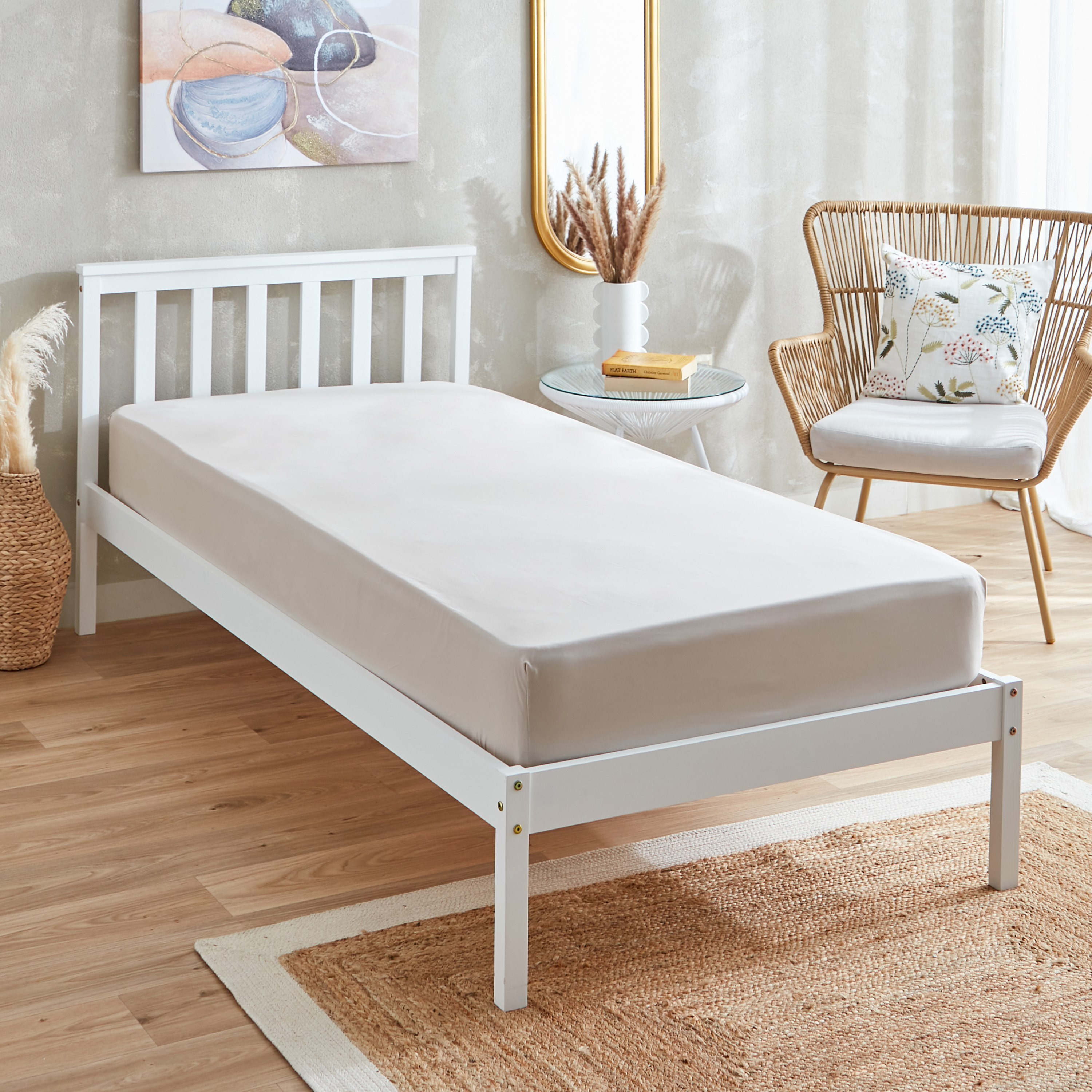 شرشف مطاطي مزدوج سادة من الألياف الدقيقة من ديربي - 120x200+25 سم-hbxhomeware-hbxbedroom-image-1