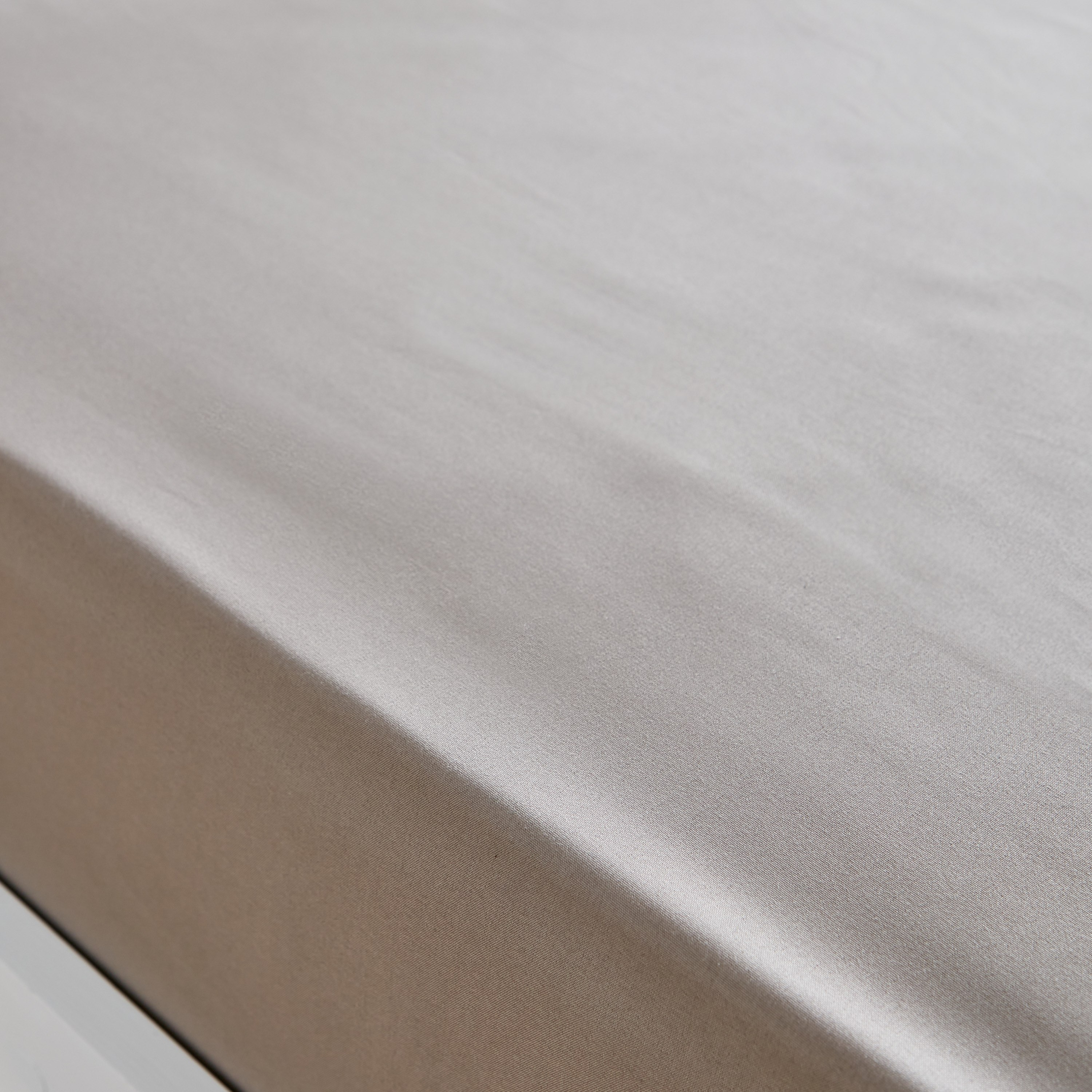 Derby Solid Microfibre Twin Fitted Sheet - 120x200+25 cm-hbxhomeware-hbxbedroom-image-5
