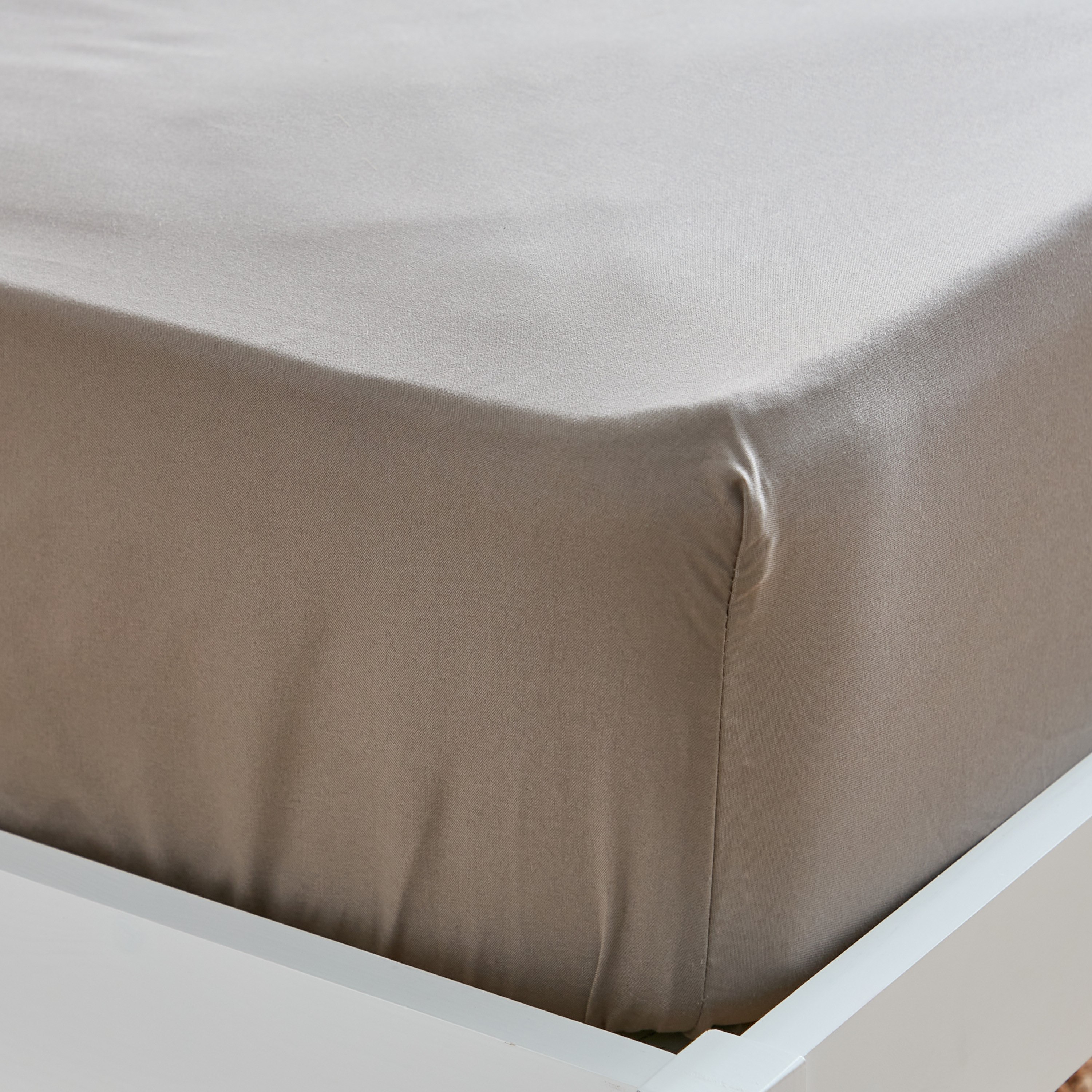 Derby Solid Microfibre Twin Fitted Sheet - 120x200+25 cm-hbxhomeware-hbxbedroom-image-6