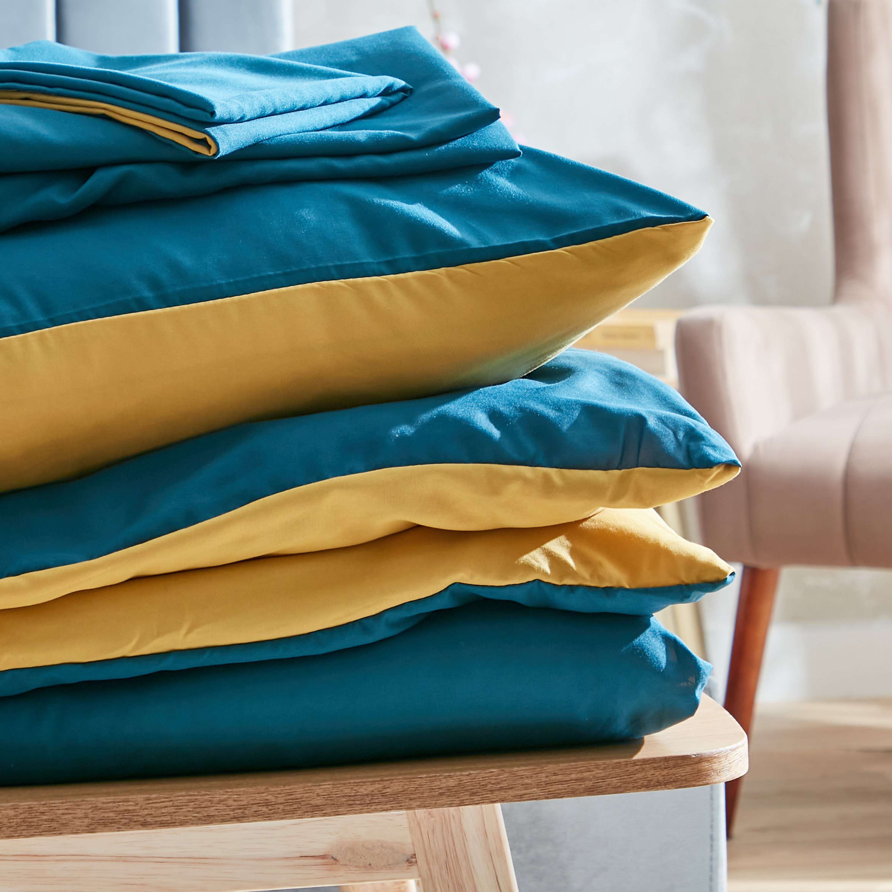 Derby Solid Queen Microfibre Fitted Sheet - 150x200+25 cm-hbxhomeware-hbxbedroom-image-9