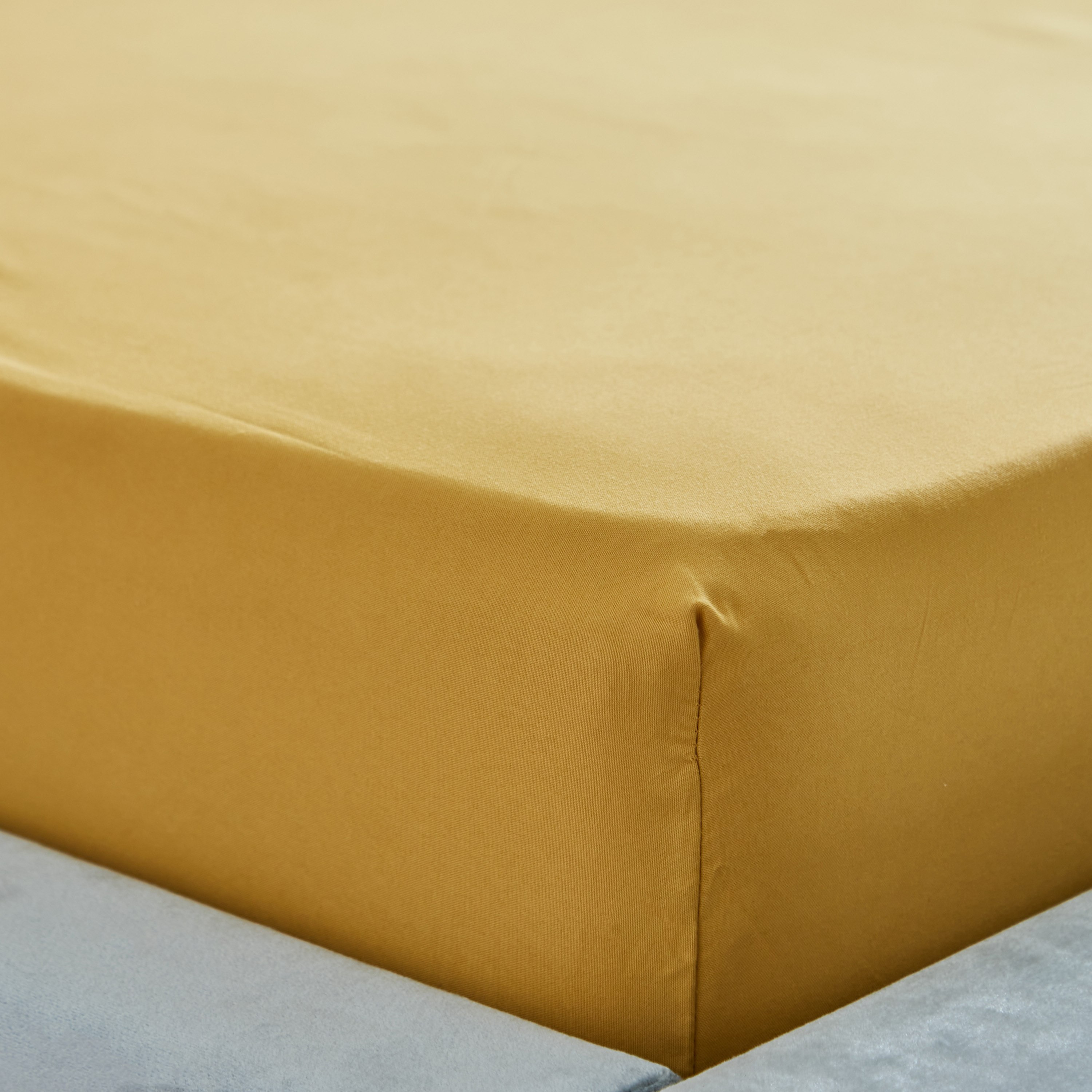 شرشف مطاطي مزدوج سادة من الألياف الدقيقة من ديربي - 140x200+25 سم-hbxhomeware-hbxbedroom-image-6