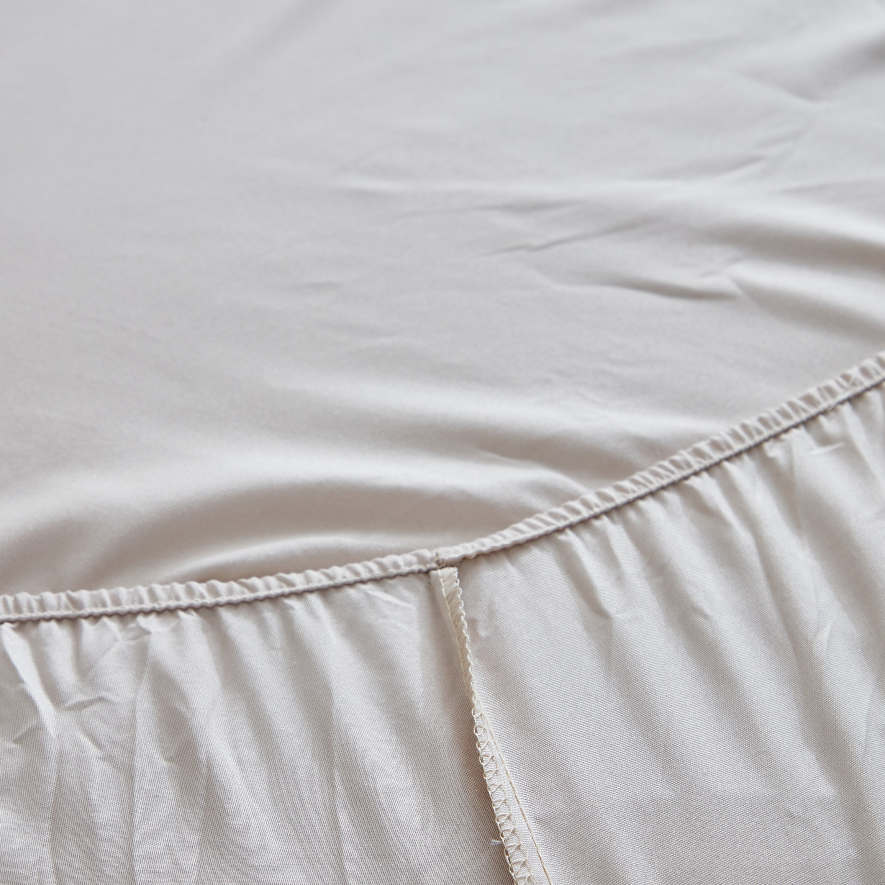 شرشف مطاطي أوليمبيك كوين سادة من الألياف الدقيقة من ديربي- 160 × 200 + 25 سم-hbxhomeware-hbxbedroom-image-7