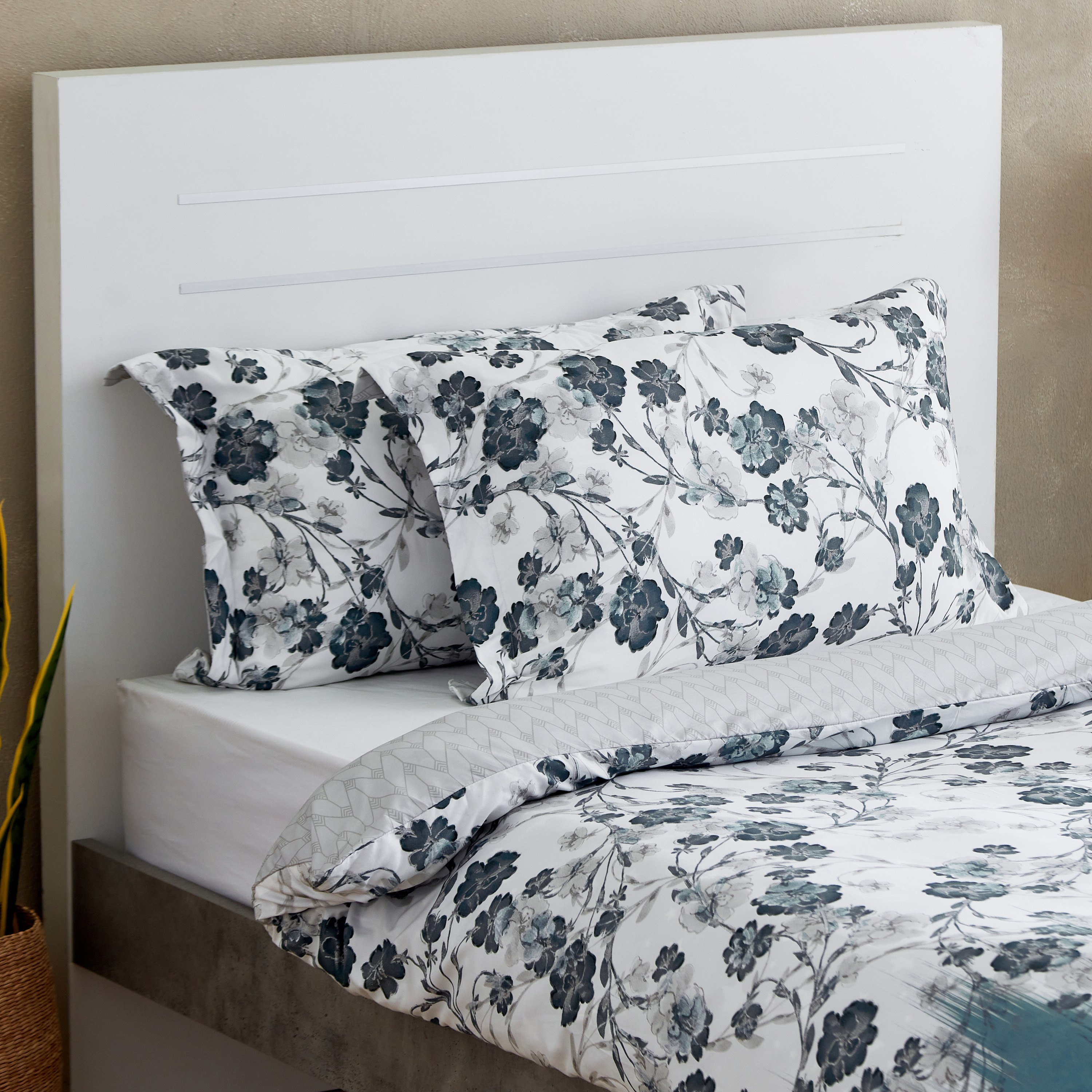 Posey 3-Piece Printed Microfibre Twin Duvet Cover Set - 150x220 cm-PROMO_HB_AE_B1G1_250925-image-4