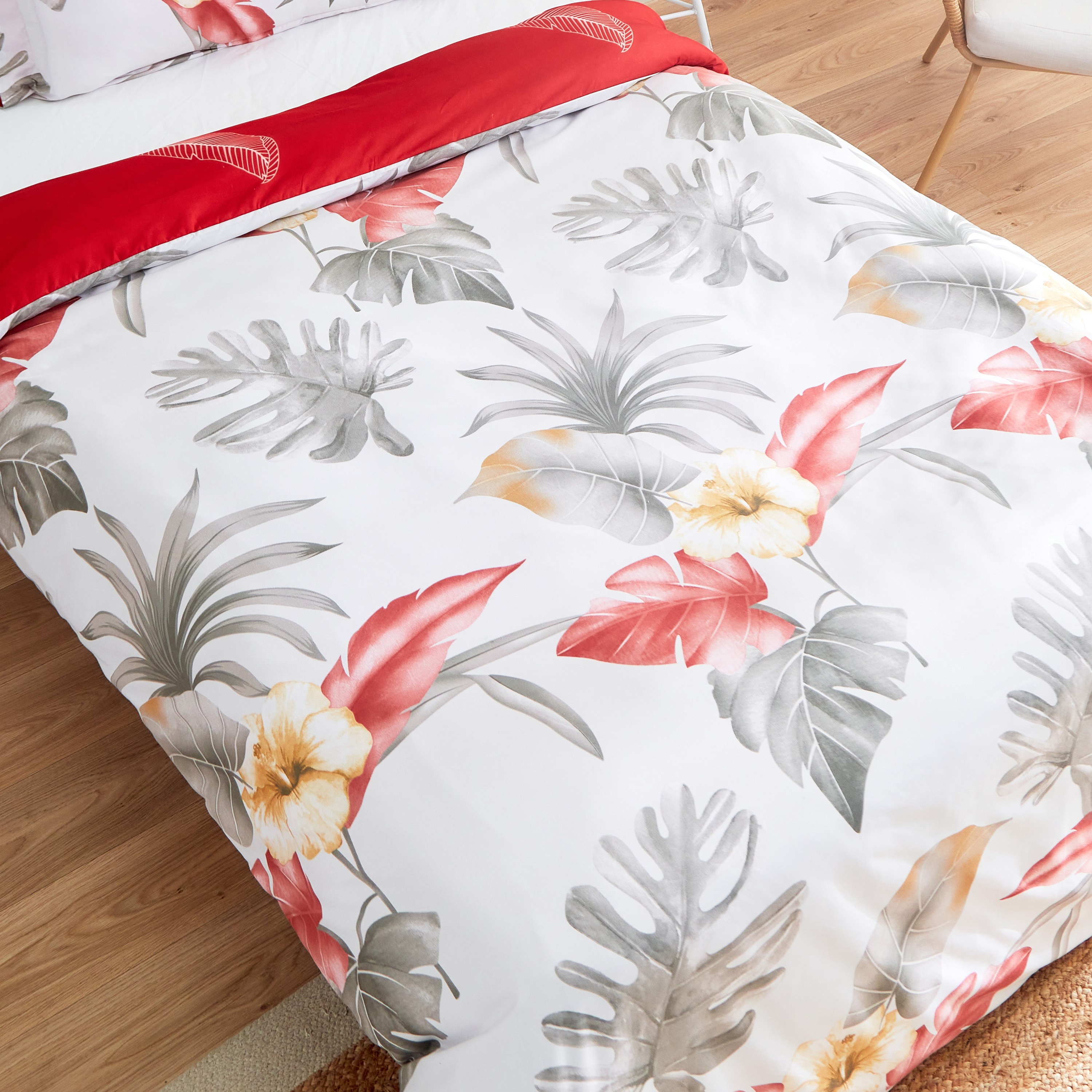 طقم غطاء لحاف فردي من الألياف الدقيقة قطعتين بطبعات من باهاماس - 135x200 سم-PROMO_HB_AE_B1G1_250925-image-3