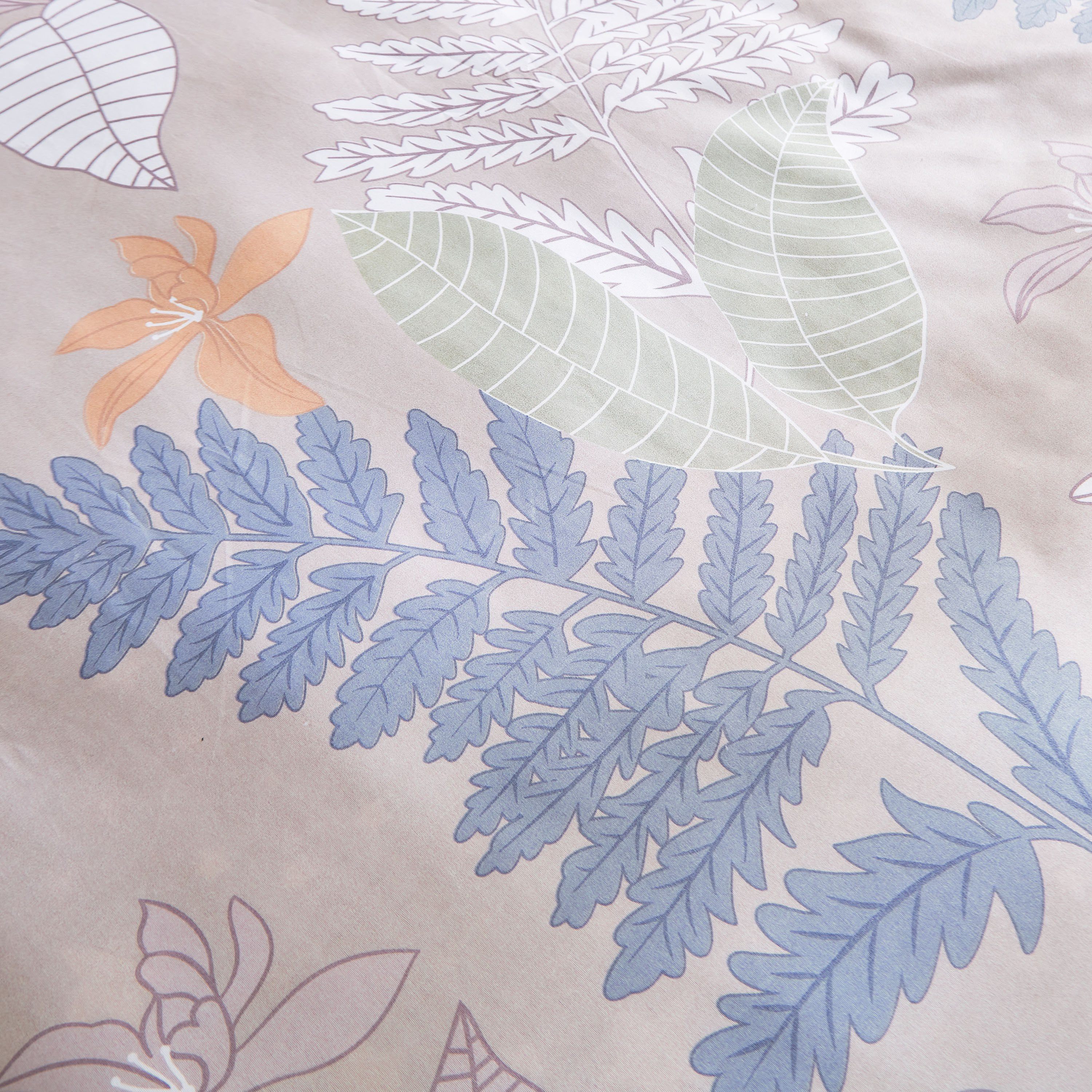 طقم غطاء لحاف فردي من الألياف الدقيقة قطعتين بطبعات من باسل - 135x200 سم-hbxhomeware-hbxdecorandfurnishings-image-6