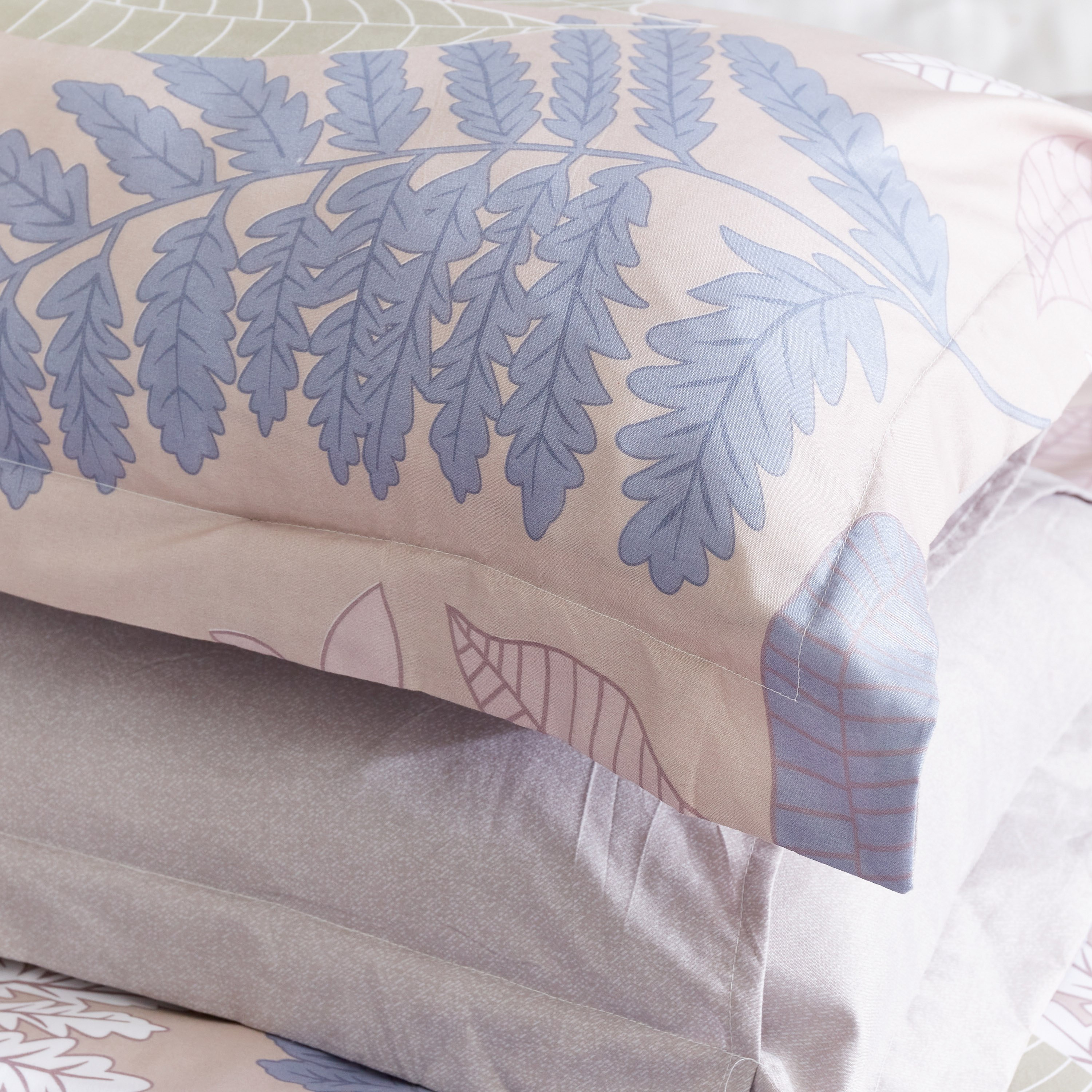 طقم غطاء لحاف سوبر كينج من الألياف الدقيقة 3 قطع بطبعات من باسل - 220x240 سم-hbxhomeware-bedding-duvetcovers-image-6