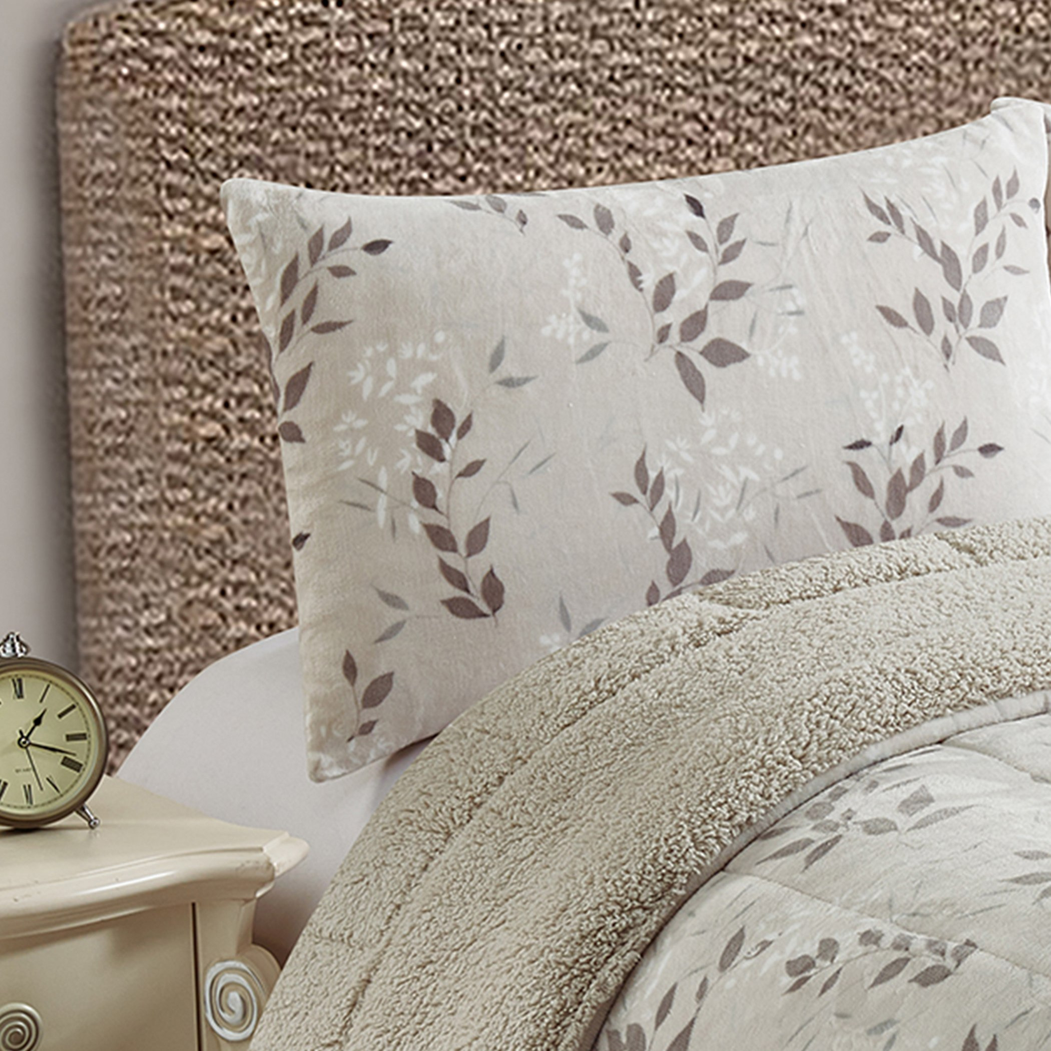 طقم لحاف كينج فلانيل قطن 3 قطع من بيفلي - 220x240 سم-hbxhomeware-hbxdecorandfurnishings-image-3