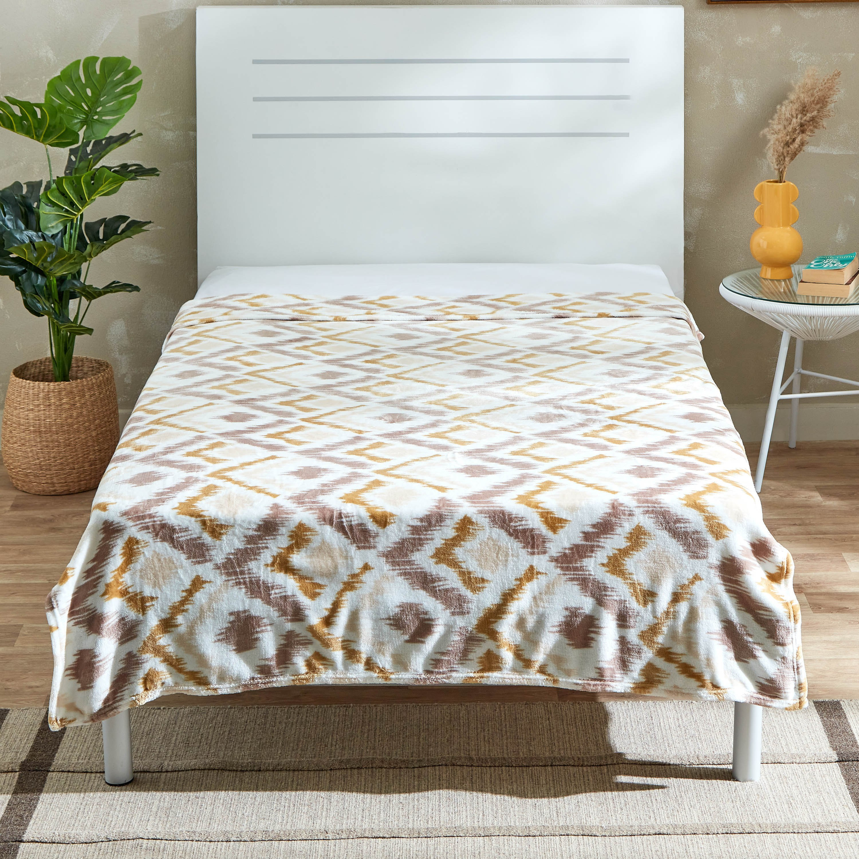 بطانية مزدوجة ايكات فلانيل من ماتريكس - 200x140 سم-hbxhomeware-hbxbedroom-image-2