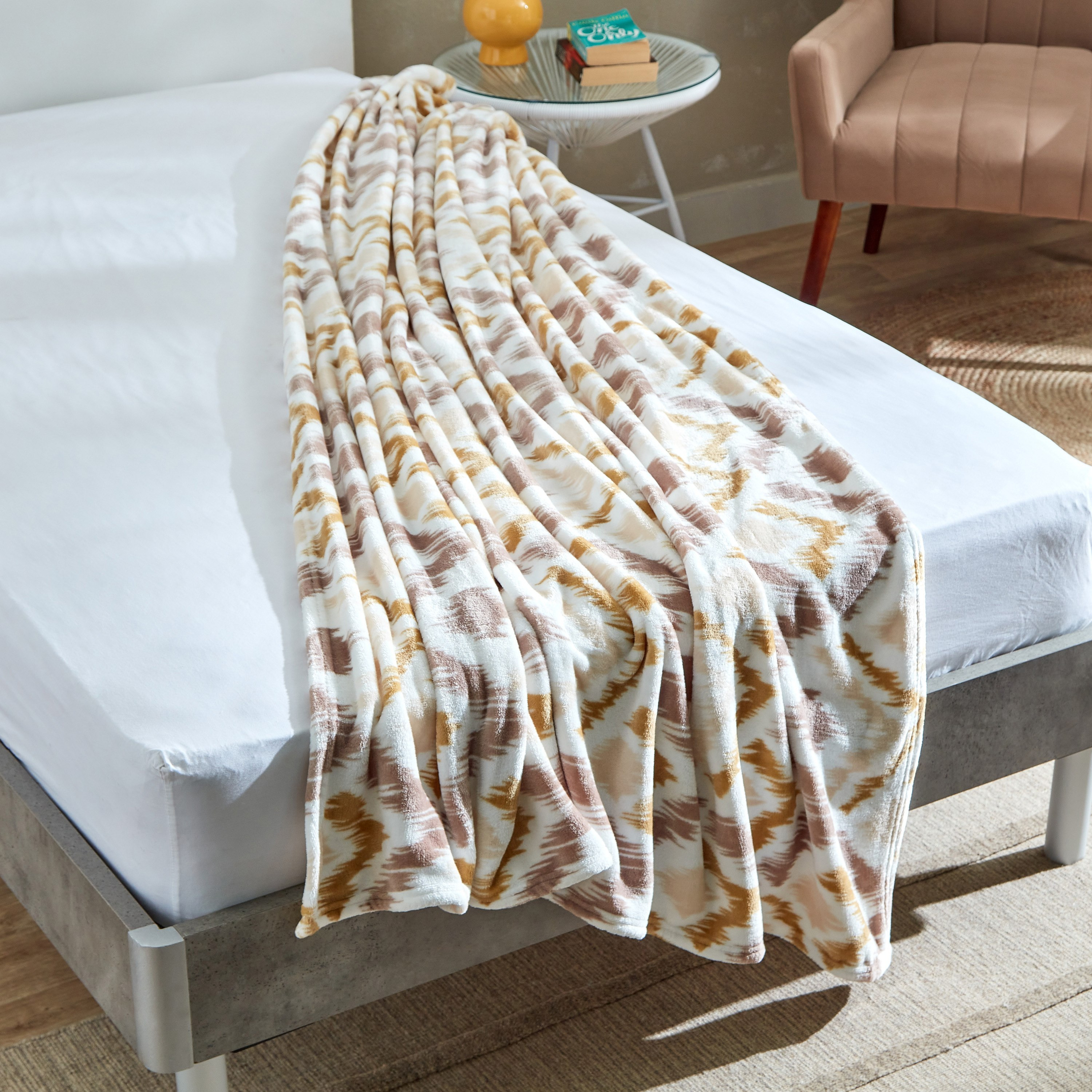 بطانية مزدوجة ايكات فلانيل من ماتريكس - 200x140 سم-hbxhomeware-hbxbedroom-image-3