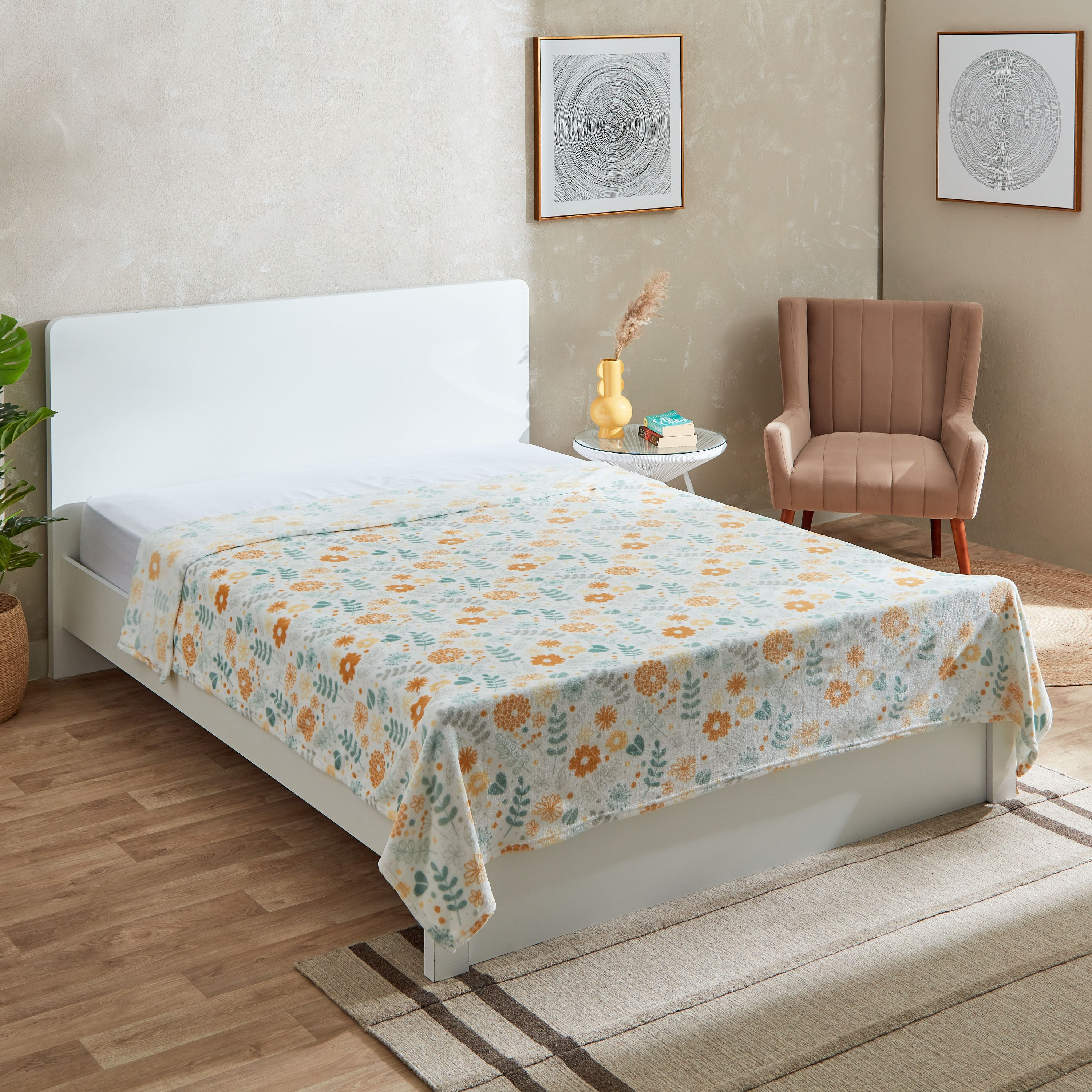 بطانية كوين فلانيل إريكا من ماتريكس - 200x220 سم-hbxhomeware-hbxbedroom-image-1