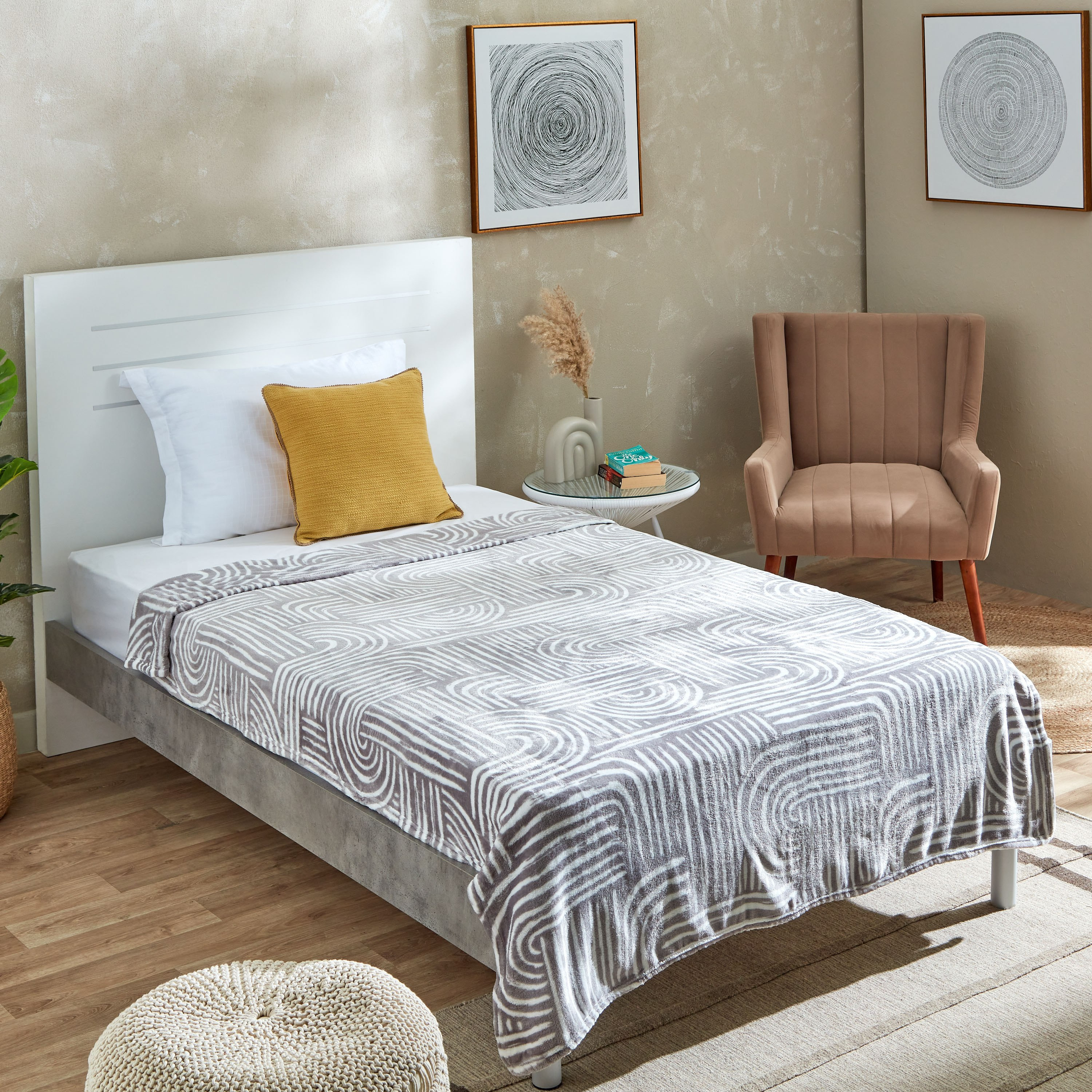 بطانية فلانيل مزدوجة من ماتريكس - 140x200 سم-hbxhomeware-hbxbedroom-image-7