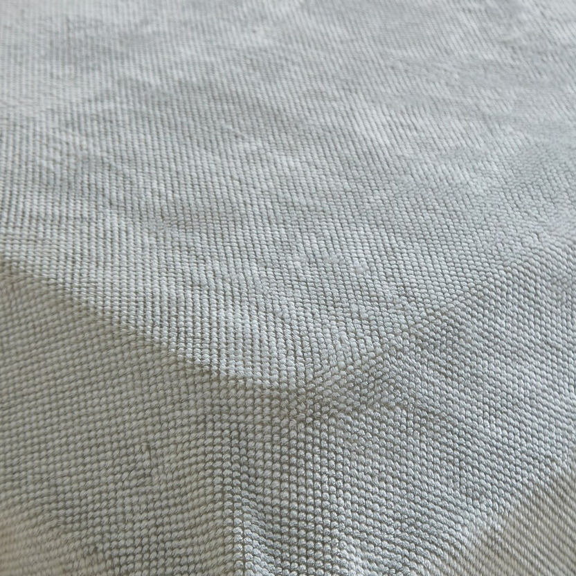 Janara Mini Triangle Twin Blanket - 150x220 cm-Blankets-image-3
