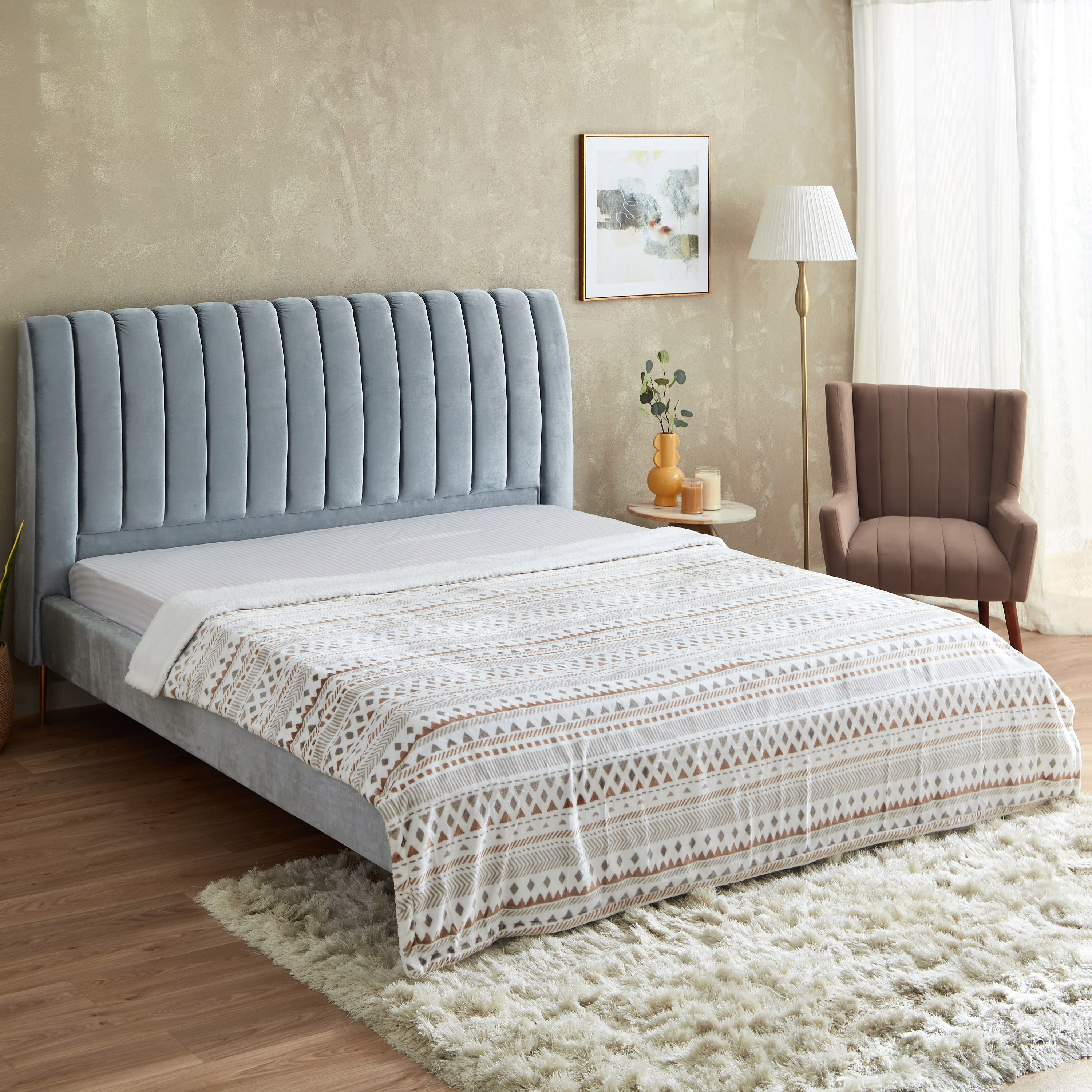 بطانية فلانيل شيربا بحجم مزدوج وطبعات سامارا من براكستون - 150x200 سم-hbxhomeware-hbxbedroom-image-1