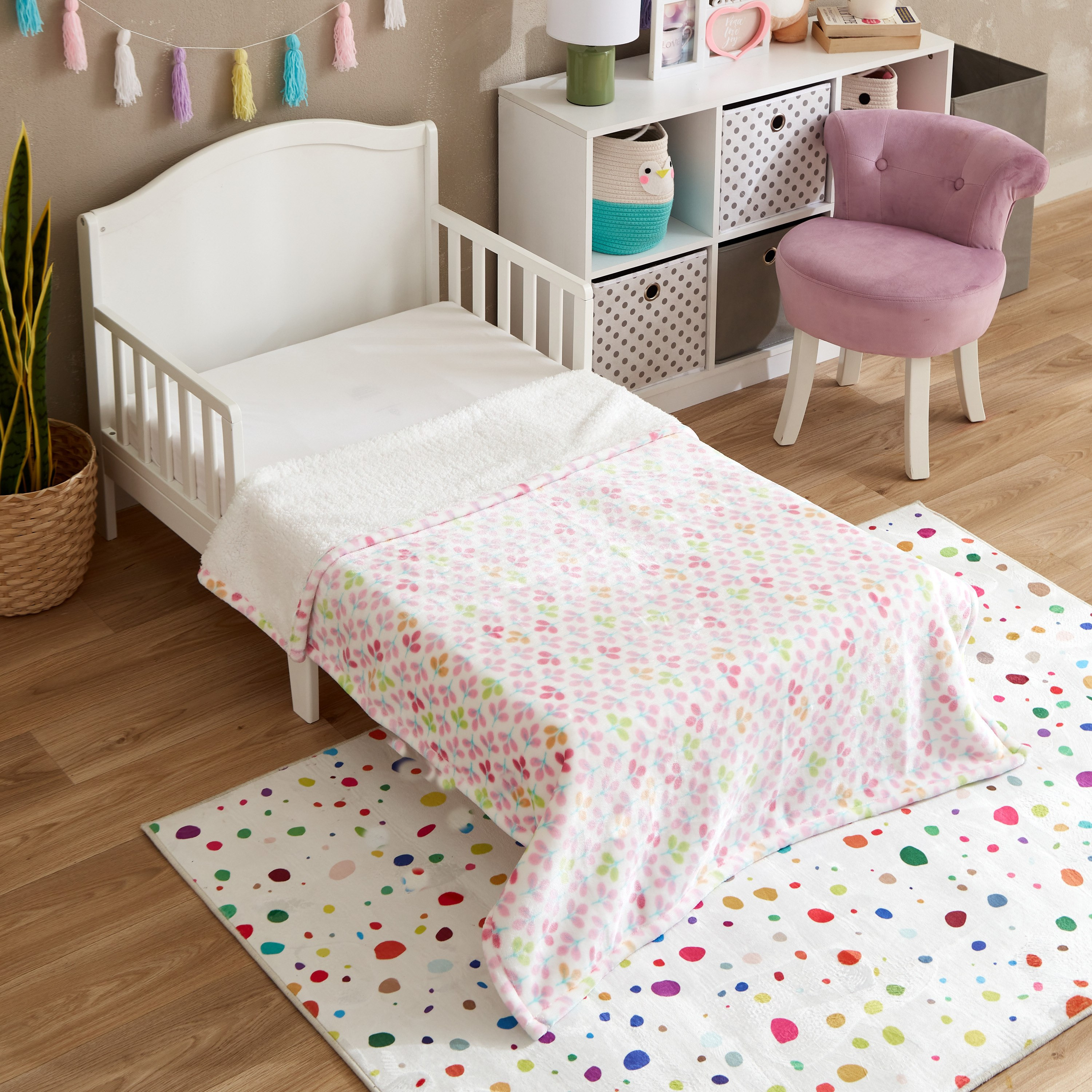 Fleur Flannel and Sherpa Floral Blanket - 100x150 cm-hbxhomeware-hbxkidsandyouth-image-1