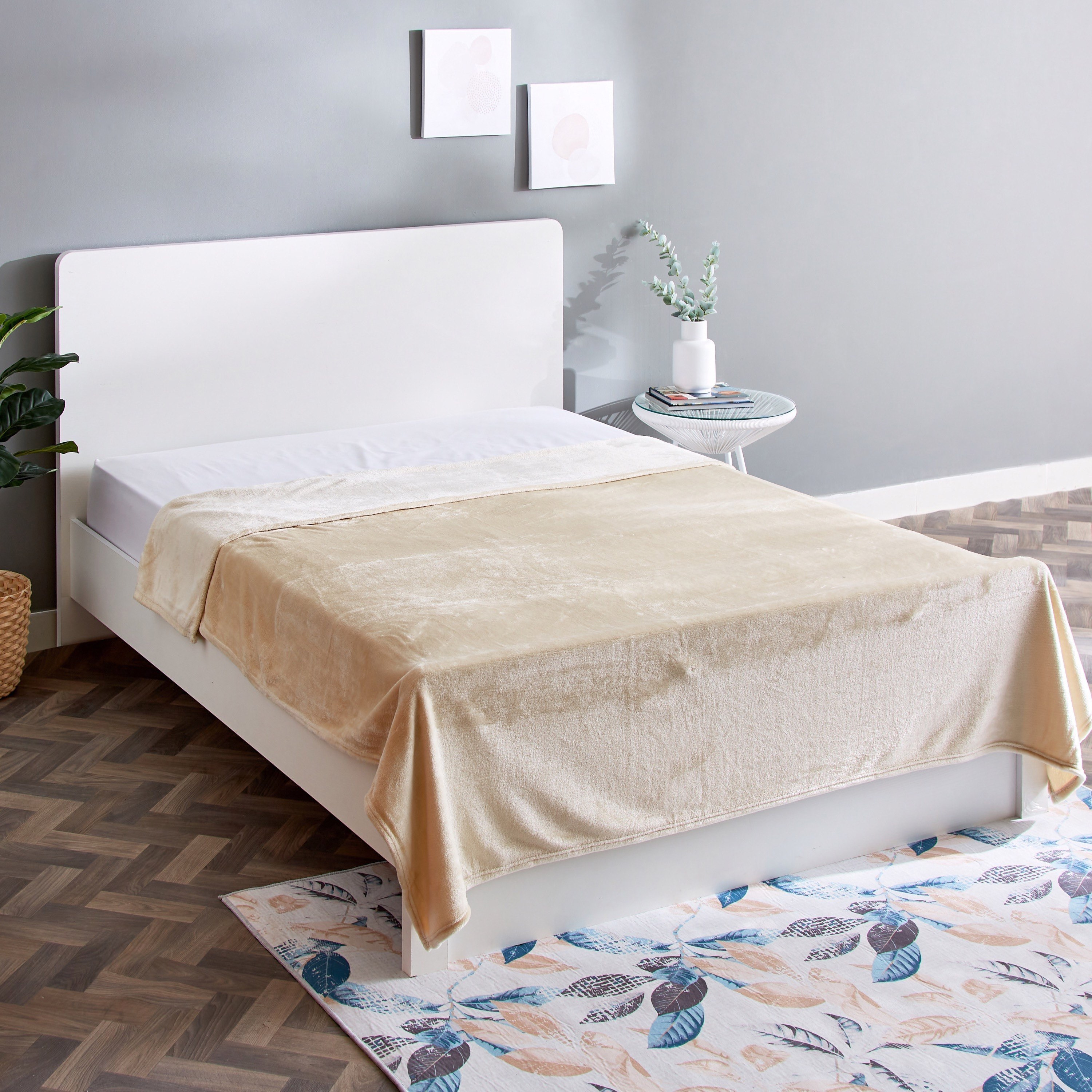 بطانية فلانيل مزدوجة سادة من نوفا - 200x140 سم-hbxhomeware-hbxbedroom-image-1
