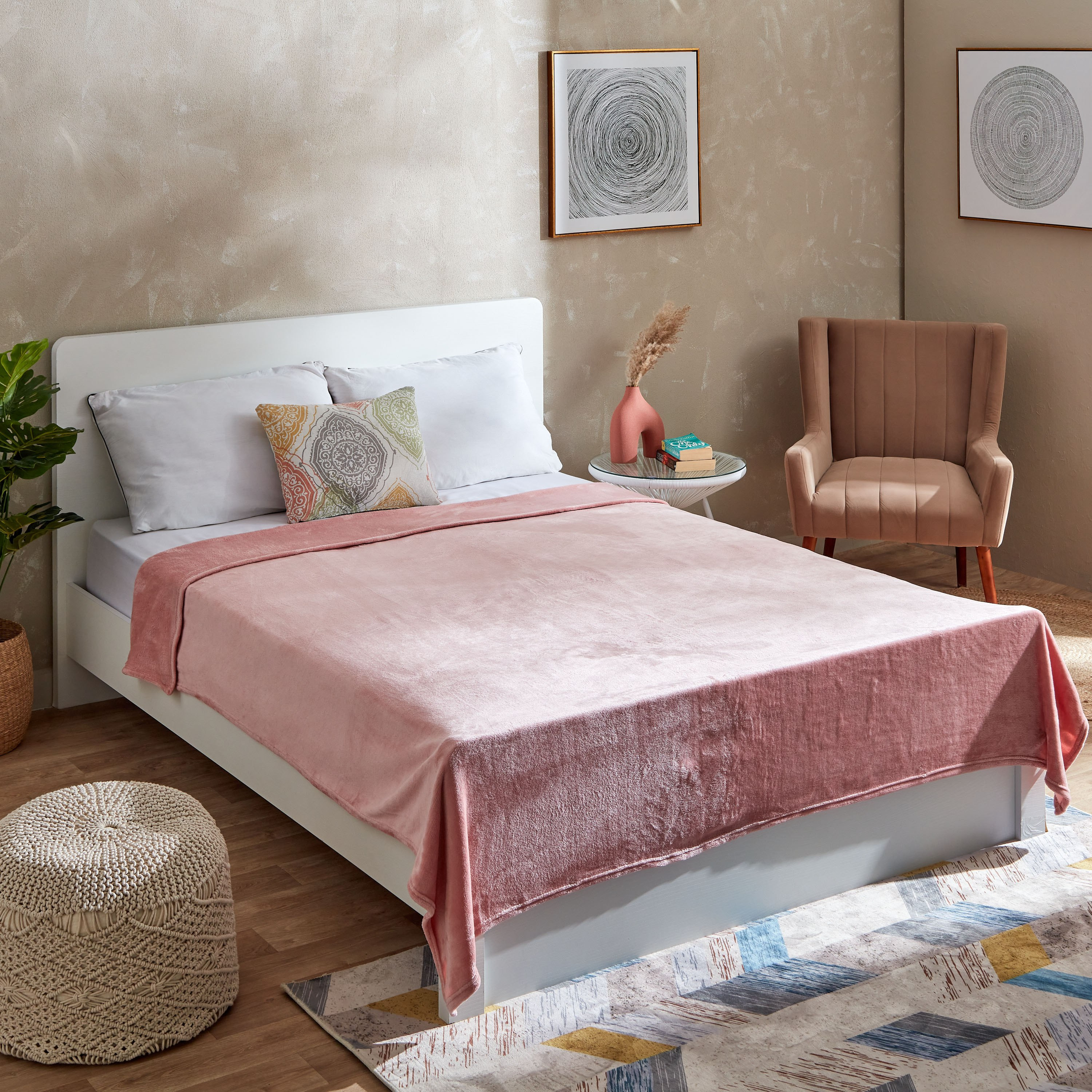 Nova Solid Queen Flannel Blanket - 200x220 cm-hbxhomeware-hbxbedroom-image-6