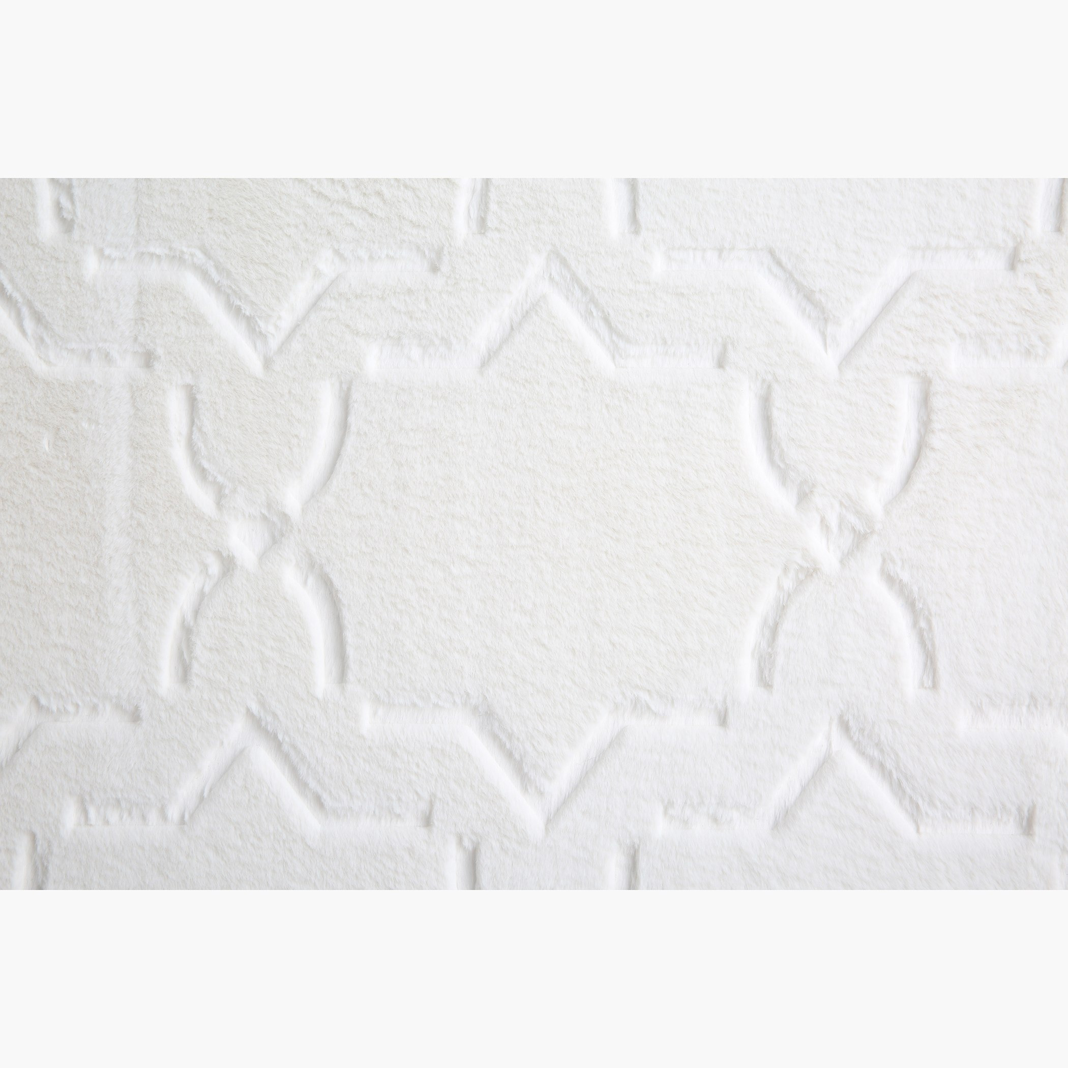 سجادة فرو أرنب منقوش لاتيس من نويلا - 110x160 سم-hbxdecorandfurnishings-floorcoverings-rugs-image-2