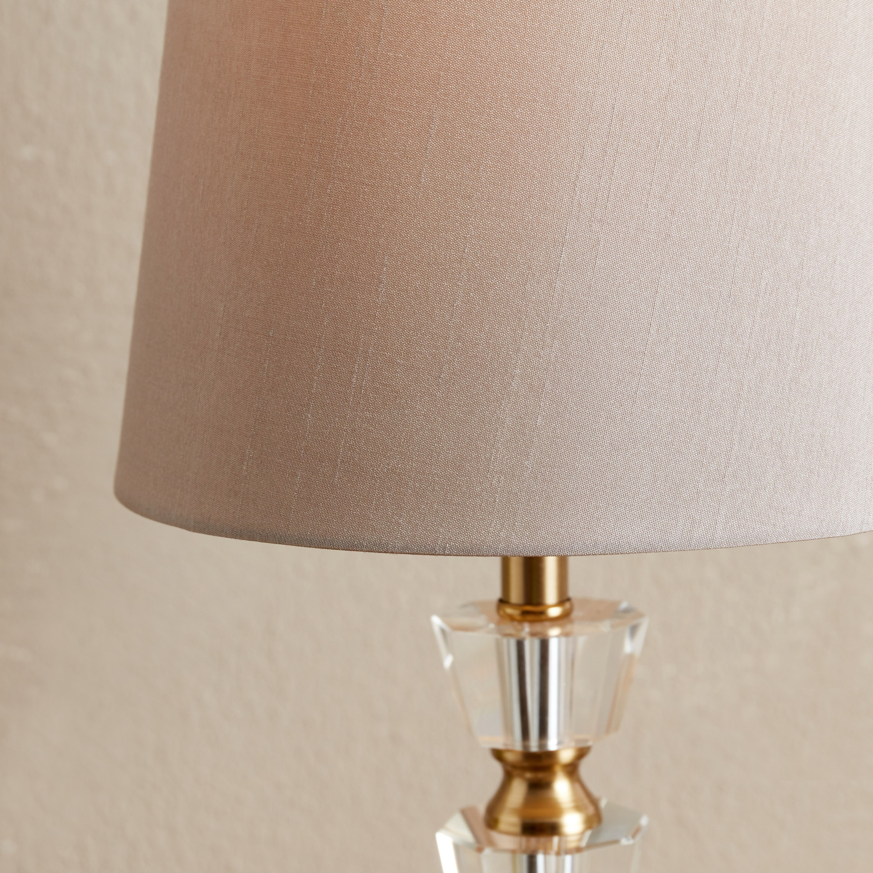 مصباح طاولة كريستال من كروما - 20x20x38 سم-hbxlivingroom-lighting-tablelamps-image-3