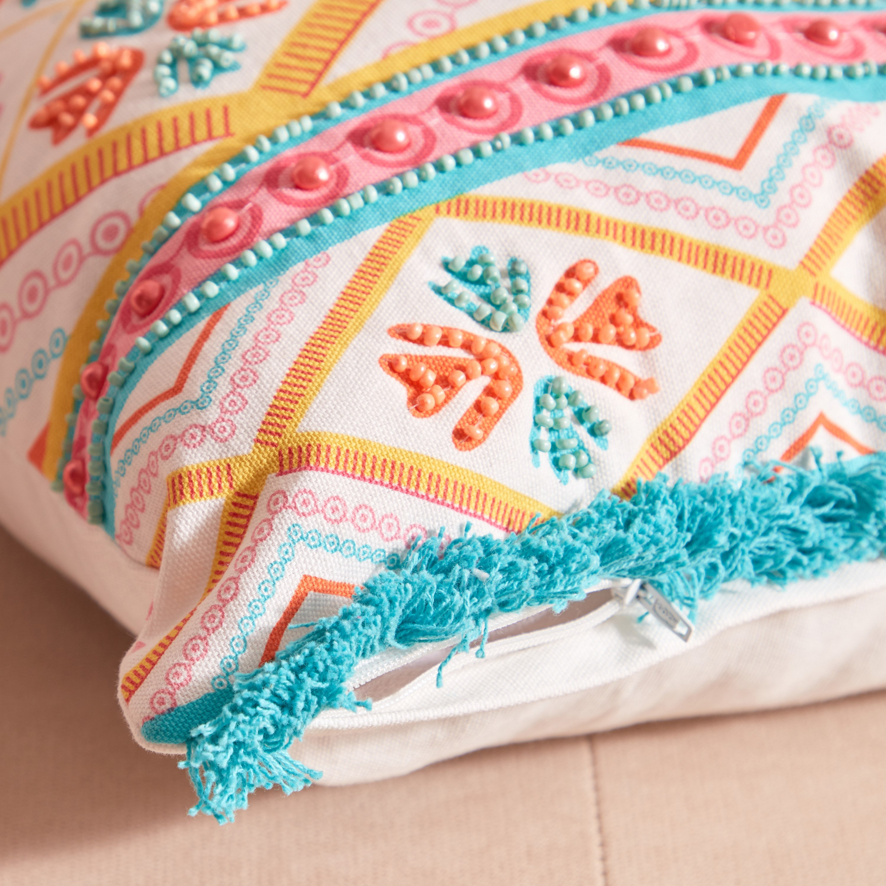 غطاء وسادة ناوبي موتي مخطط بالخرز من مويرانج - 40×40 سم-hbxhomeware-cushionsandcovers-cushioncovers-image-3