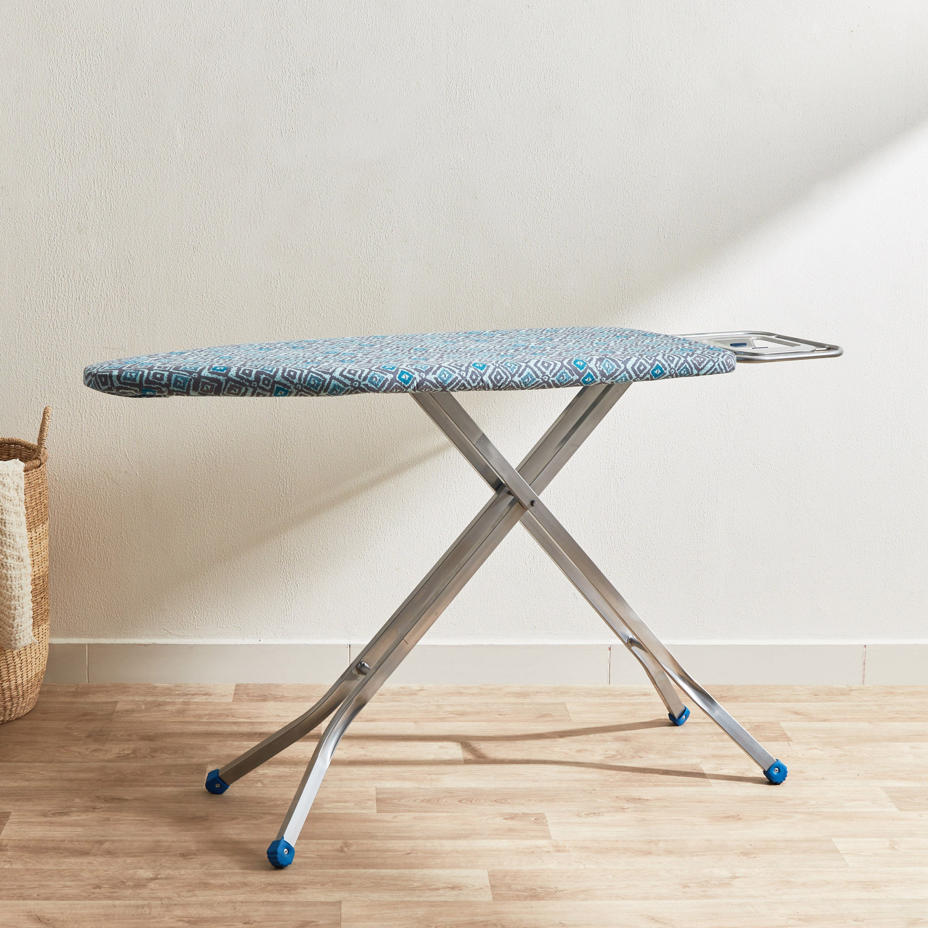 طاولة كي شبكية شديدة التحمل من برايم - 122x48 سم-hbxhomeware-hbxbathroom-image-1