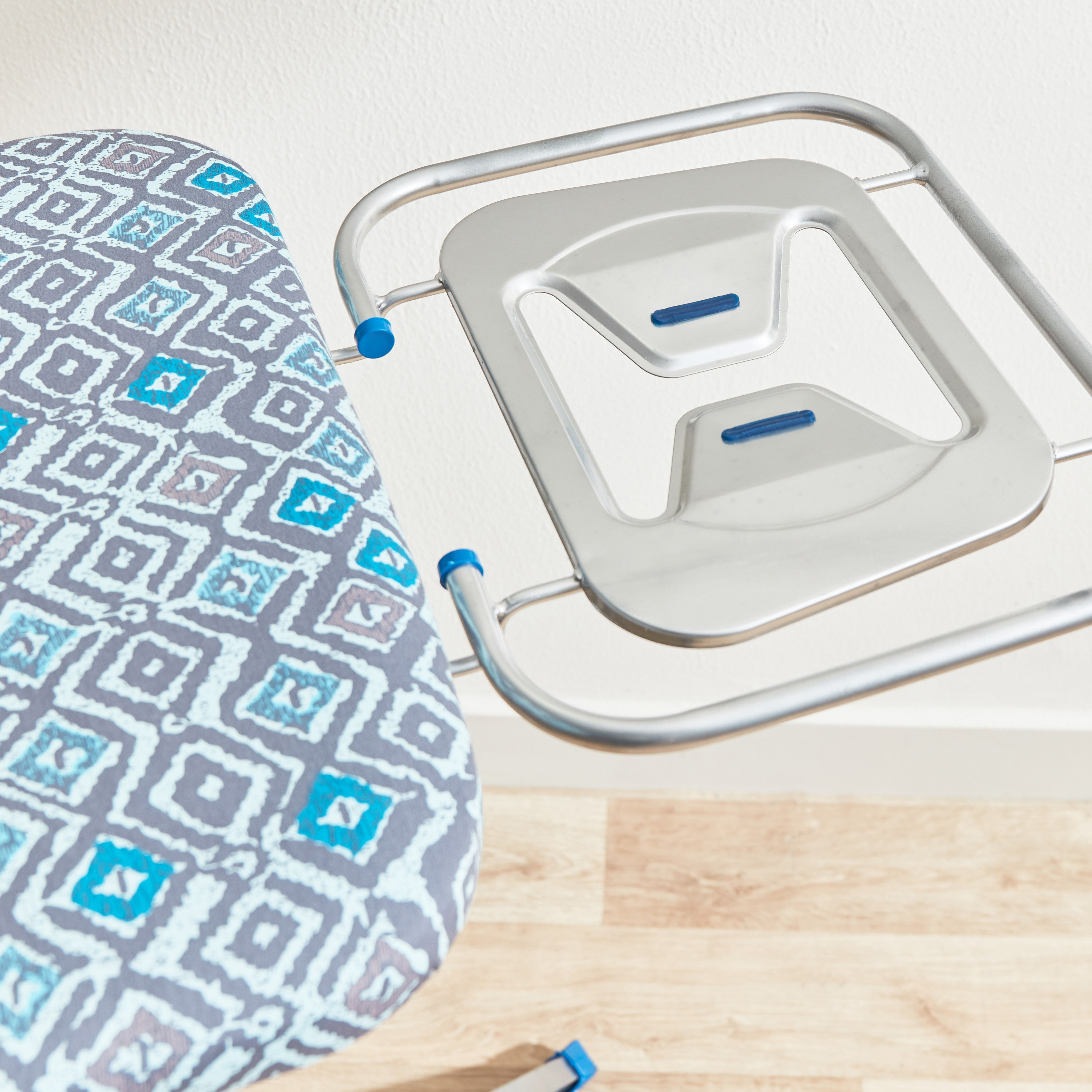 طاولة كي شبكية شديدة التحمل من برايم - 122x48 سم-hbxhomeware-hbxbathroom-image-3
