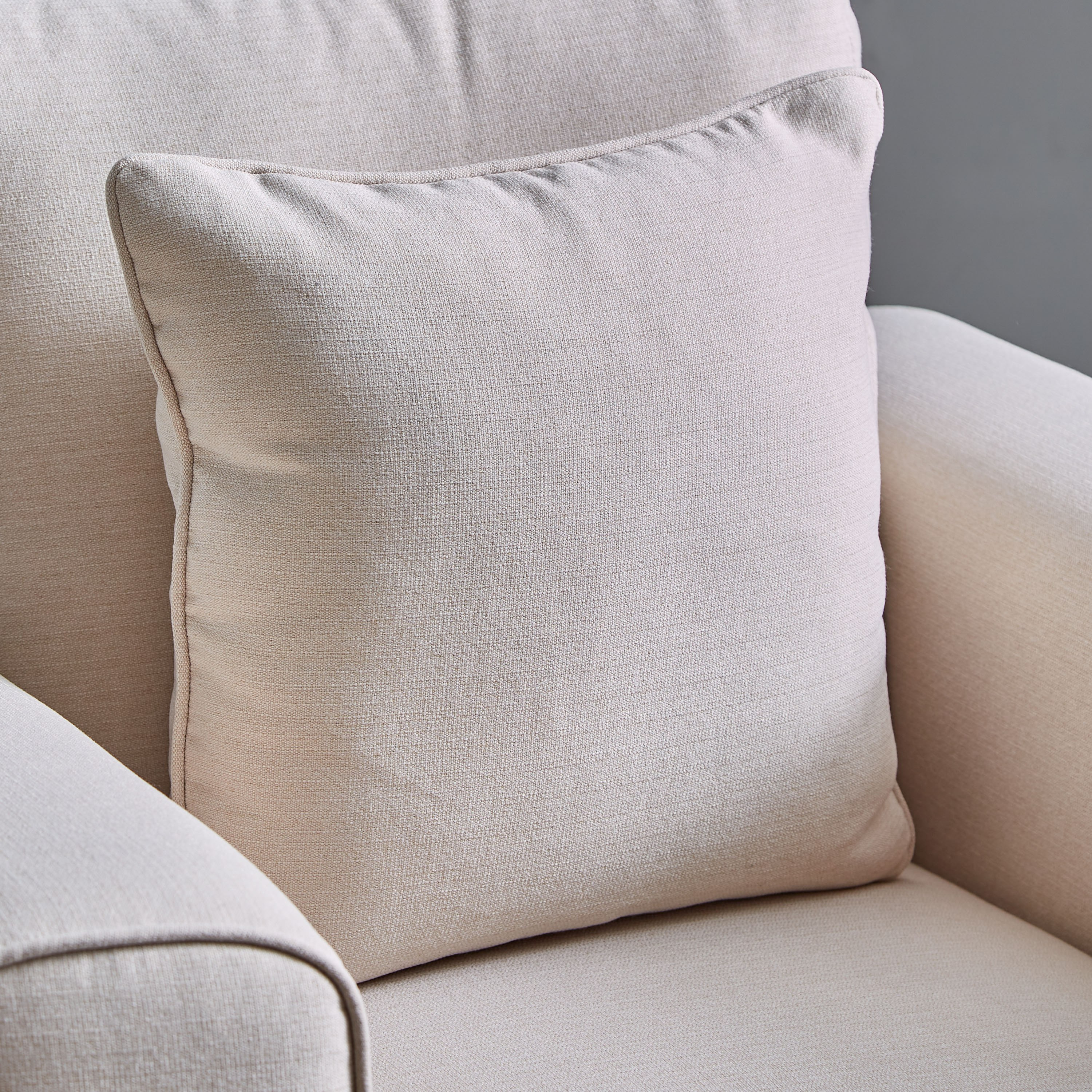 كنبة مقعد واحد قماش مع وسادة من سيدونا-hbxlivingroom-sofasandarmchairs-sofas-image-4