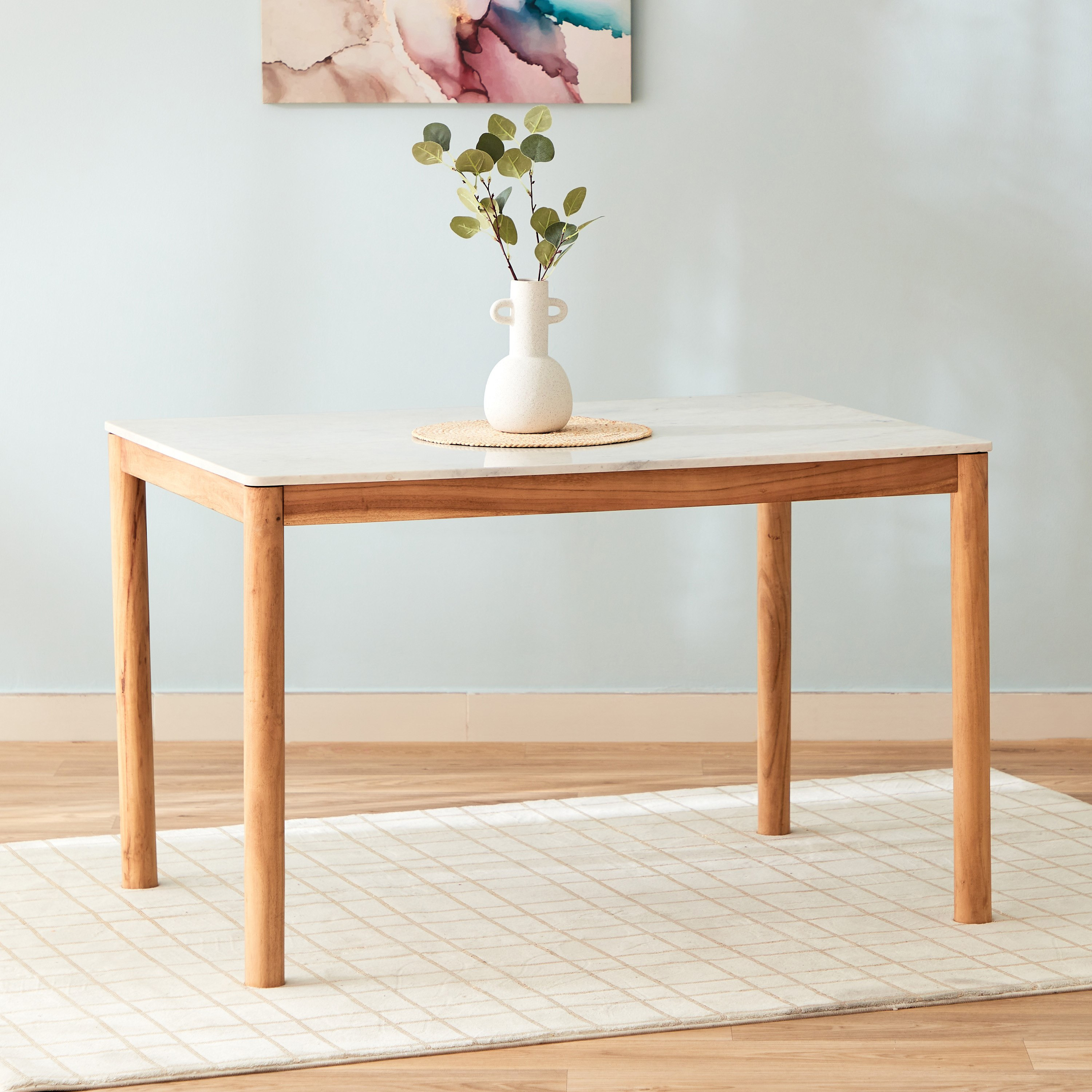 طاولة سُفرة لـ4 مقاعد بسطح من الرخام الأصلي - ميدتاون من فيندرا-hbxfurniture-diningtablesandsets-diningtables-fourseater-image-1